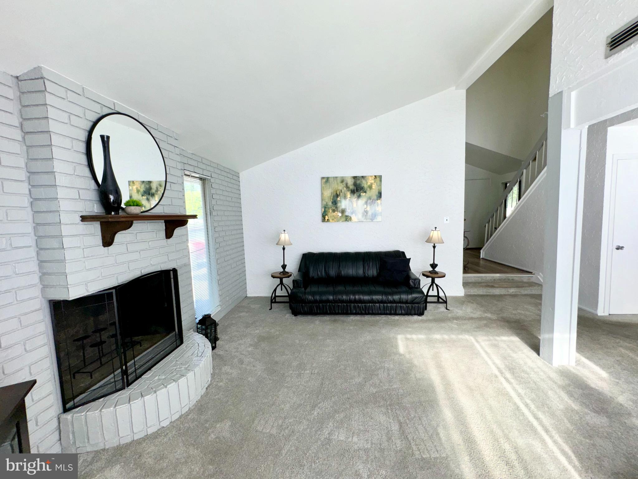 POINTER RIDGE AT COLLINGTON - Residential