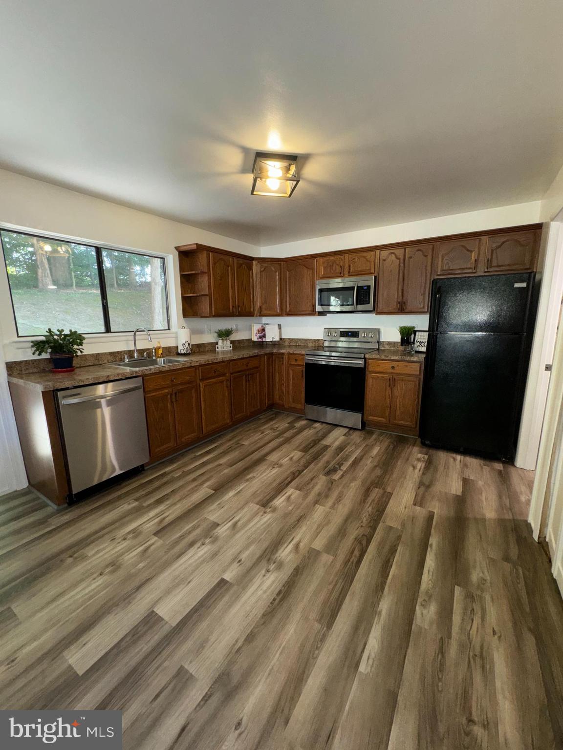 POINTER RIDGE AT COLLINGTON - Residential