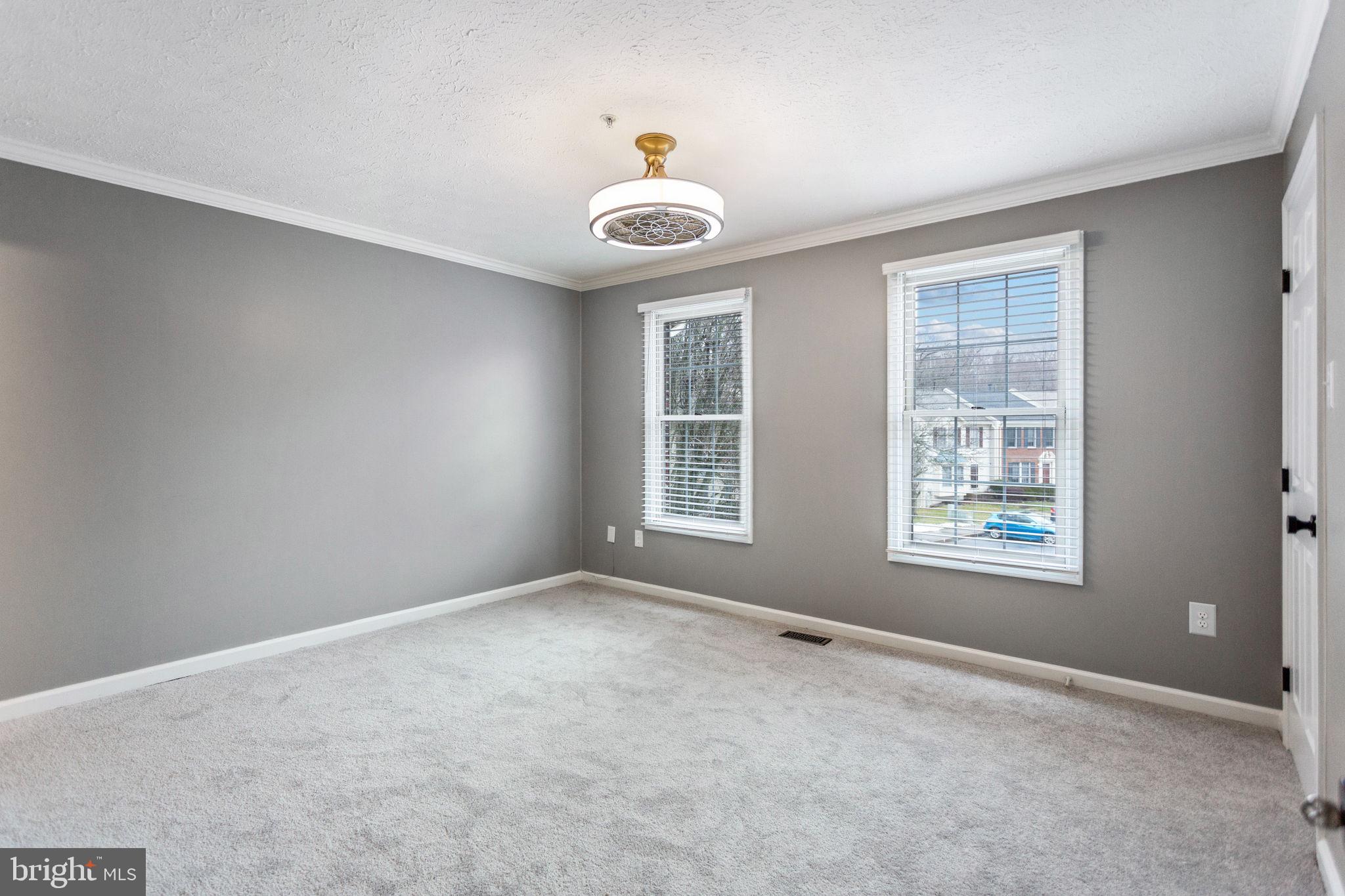 BRIGHTFIELD - Residential Lease