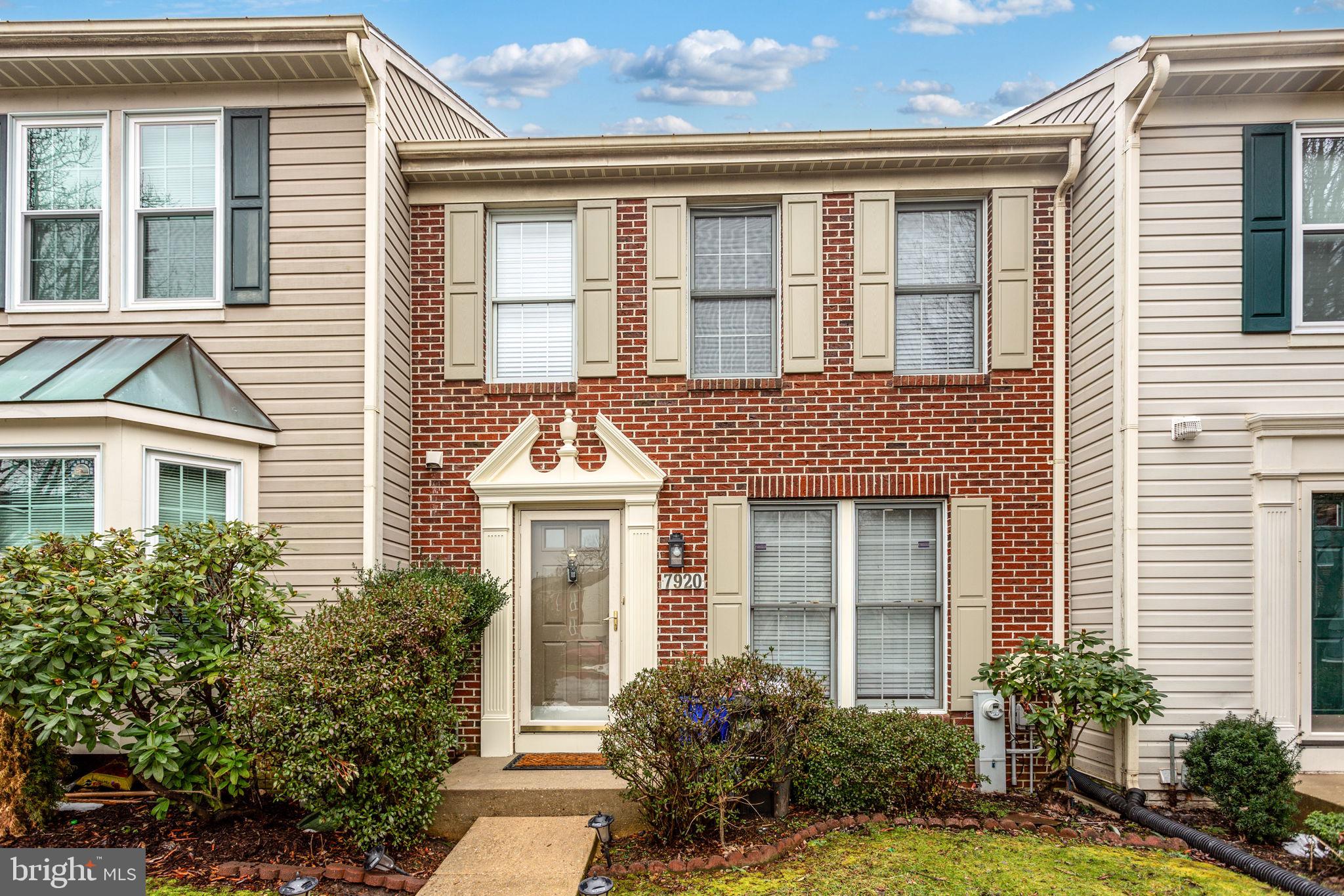 BRIGHTFIELD - Residential Lease