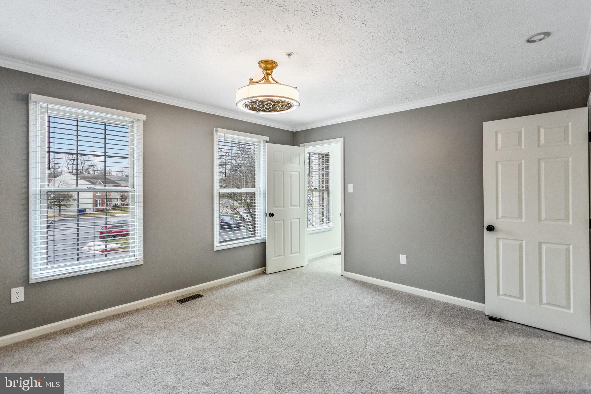 BRIGHTFIELD - Residential Lease