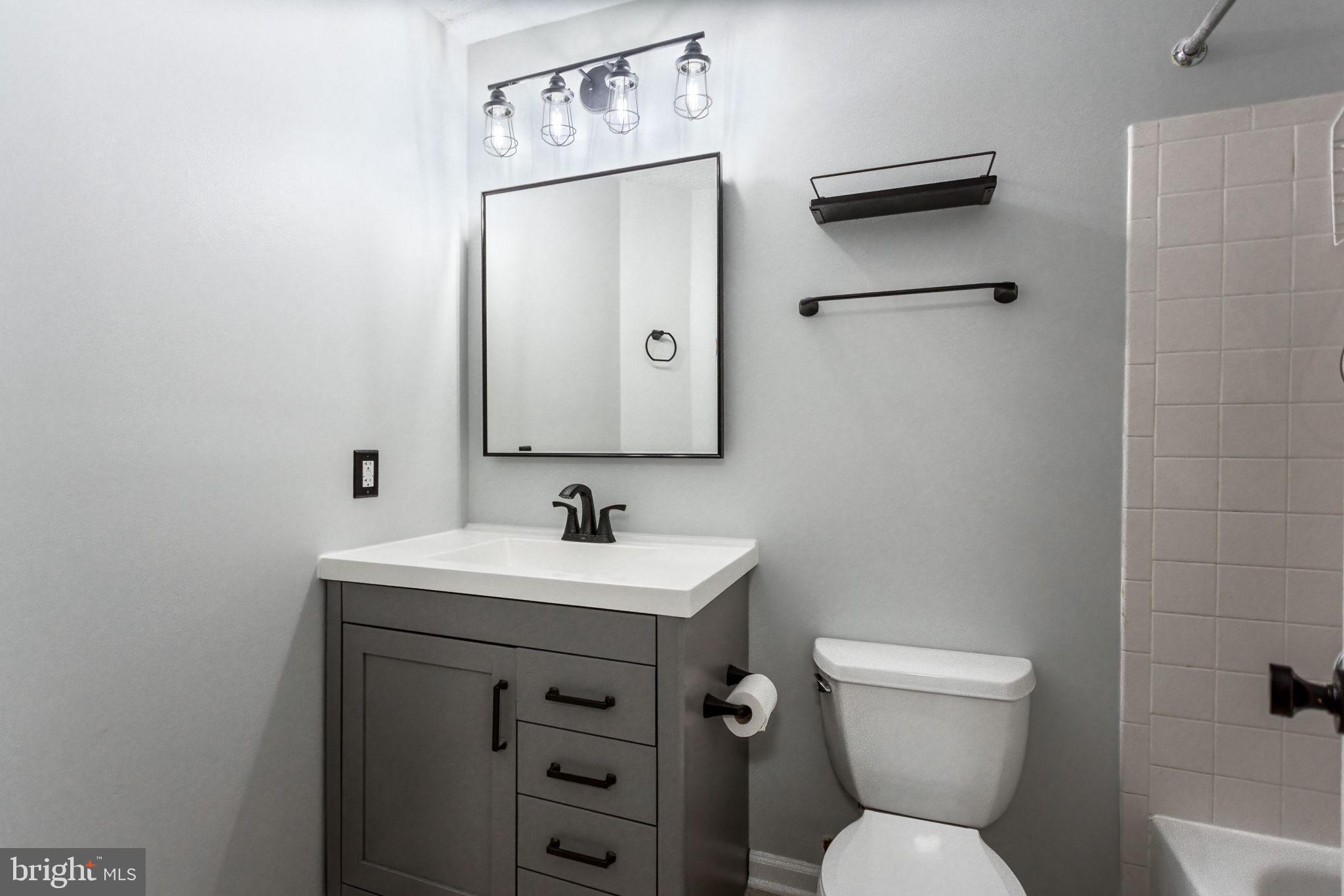 BRIGHTFIELD - Residential Lease