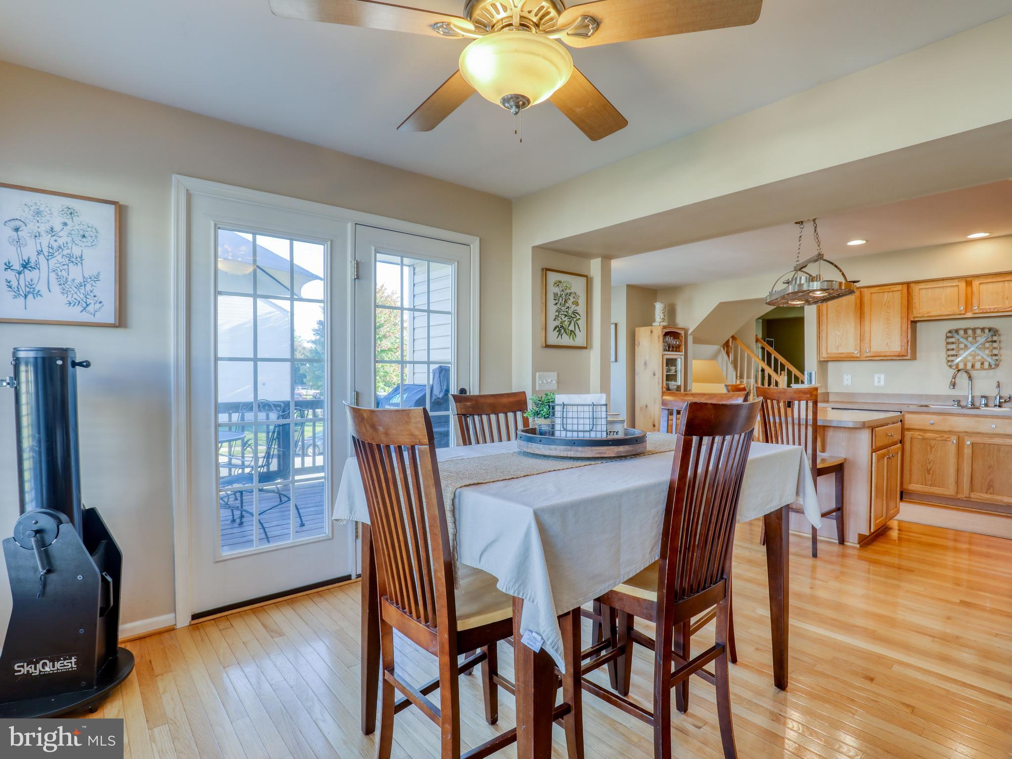 LAKELAND PLACE - Residential