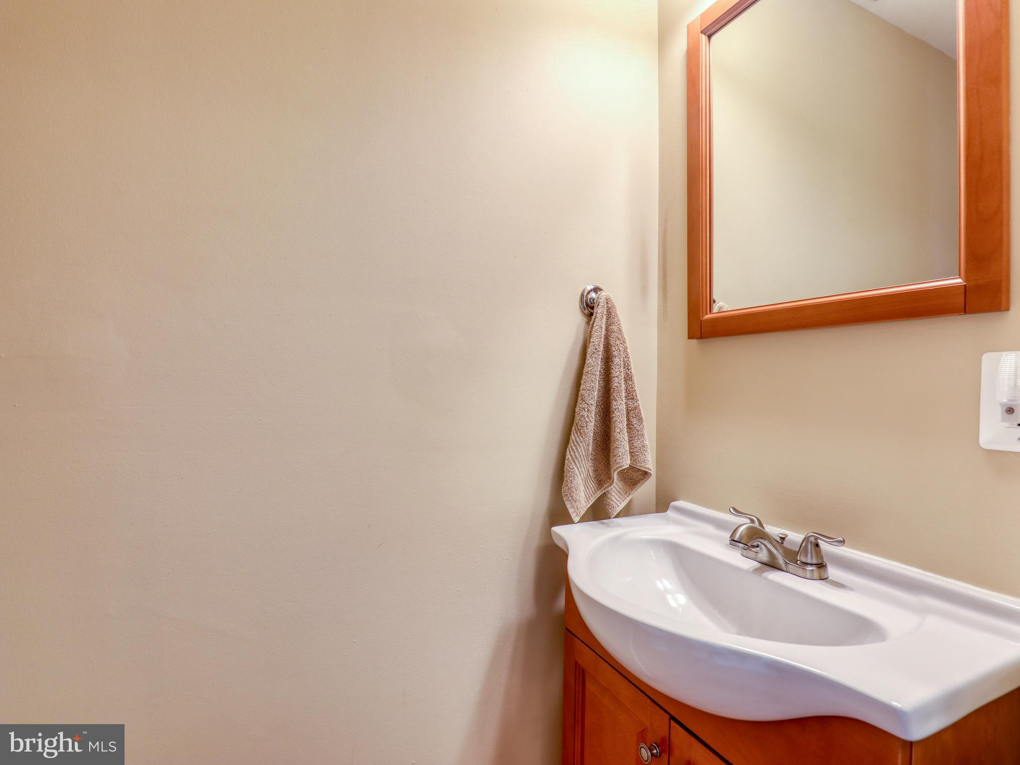 LAKELAND PLACE - Residential