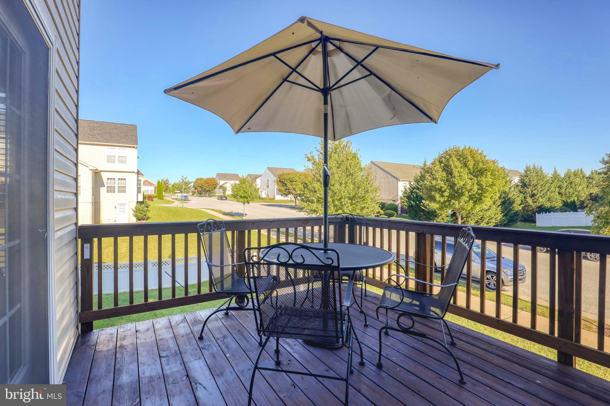 LAKELAND PLACE - Residential