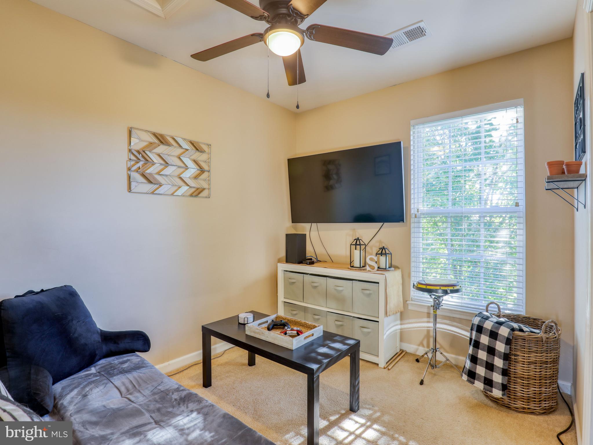 LAKELAND PLACE - Residential