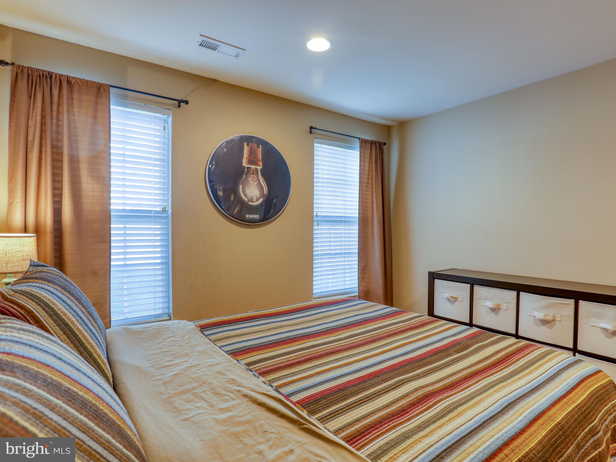 LAKELAND PLACE - Residential