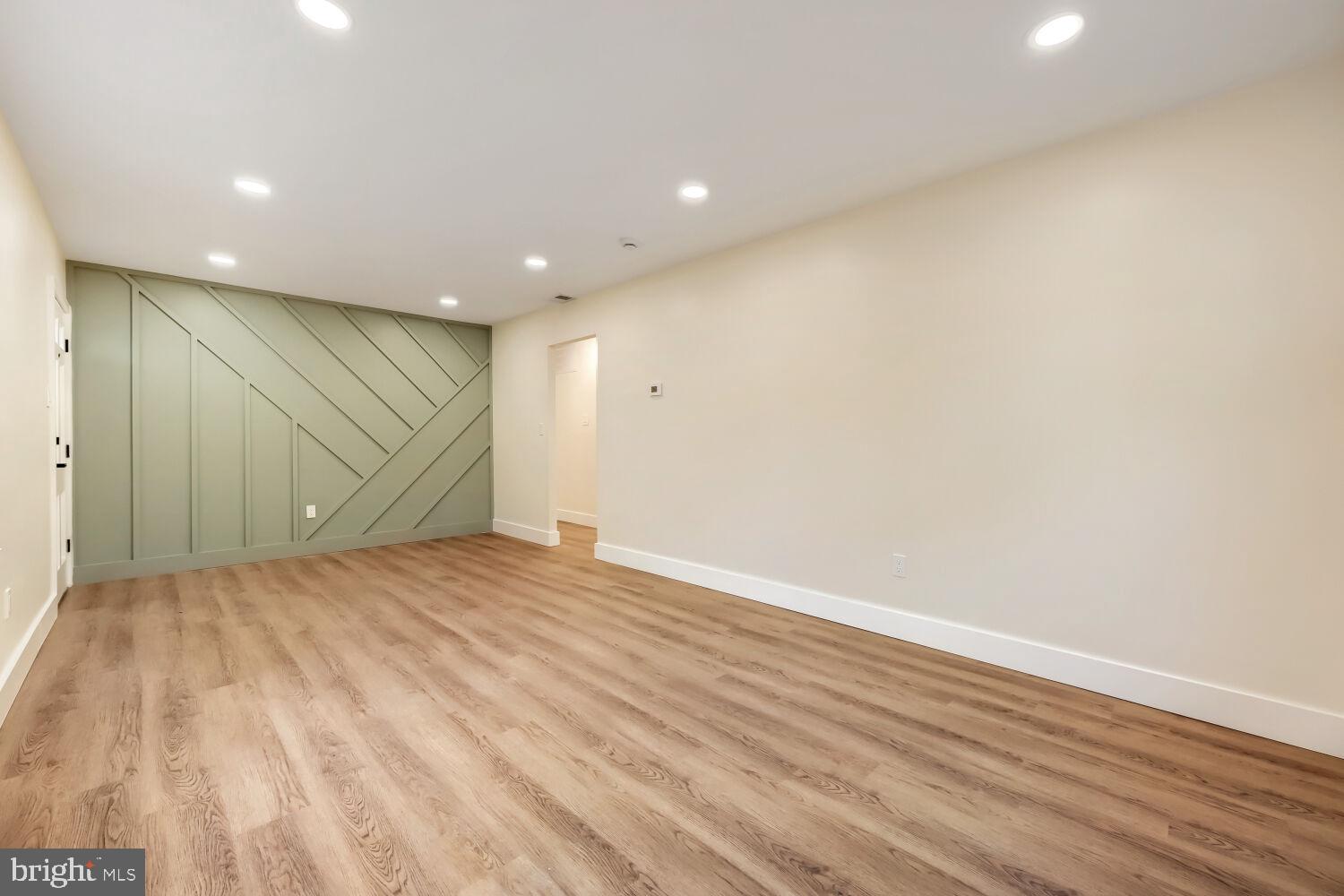 HARPERS CHOICE - Residential