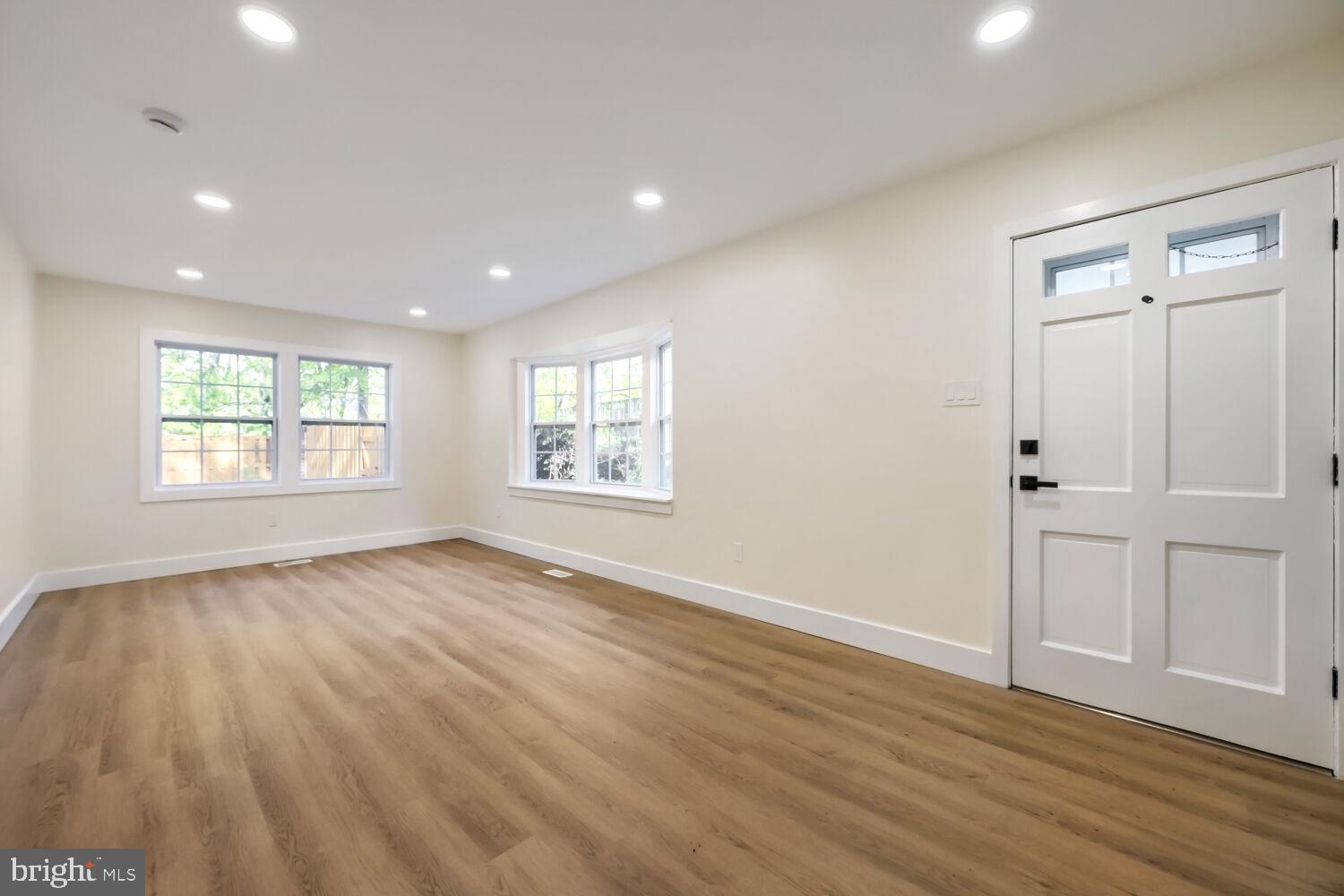 HARPERS CHOICE - Residential