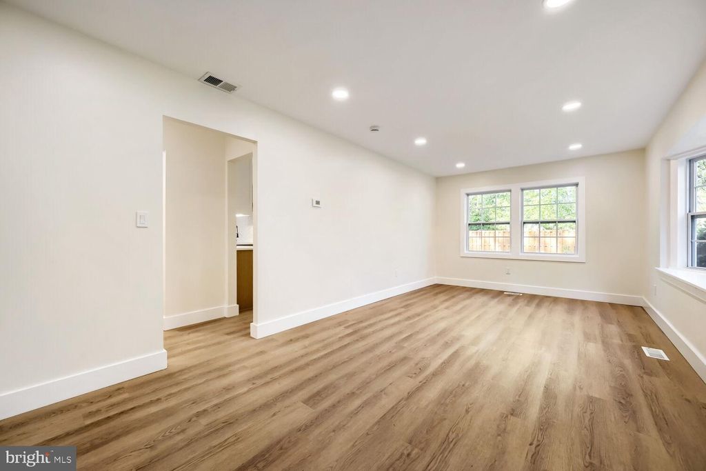 Photo of 5501 Woodenhawk Circle, COLUMBIA, MD 21044 (MLS # MDHW2067730)