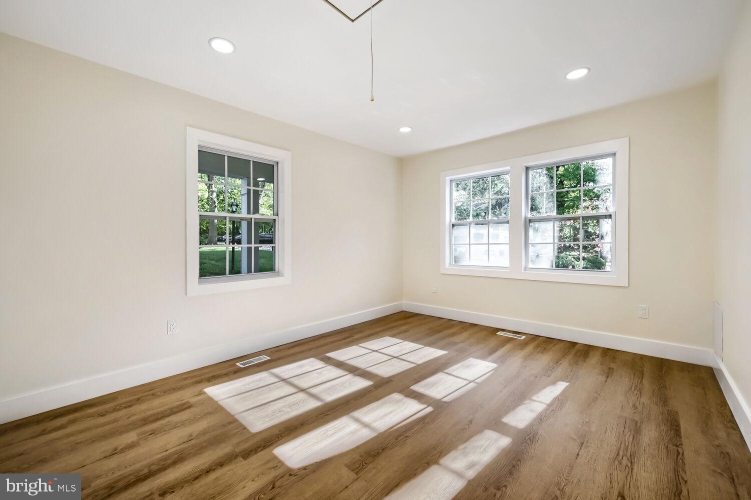HARPERS CHOICE - Residential