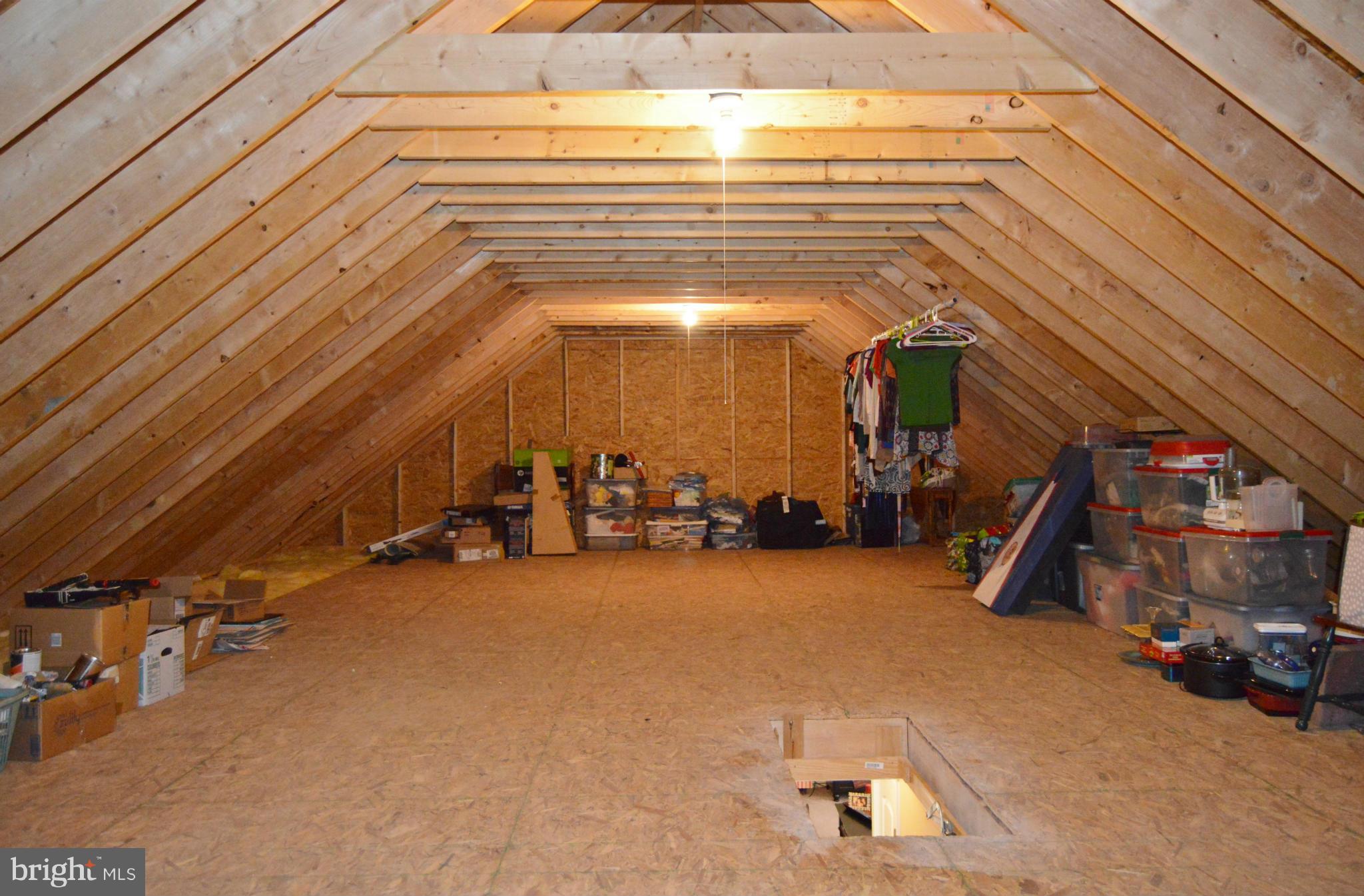 CENTREVILLE - Residential