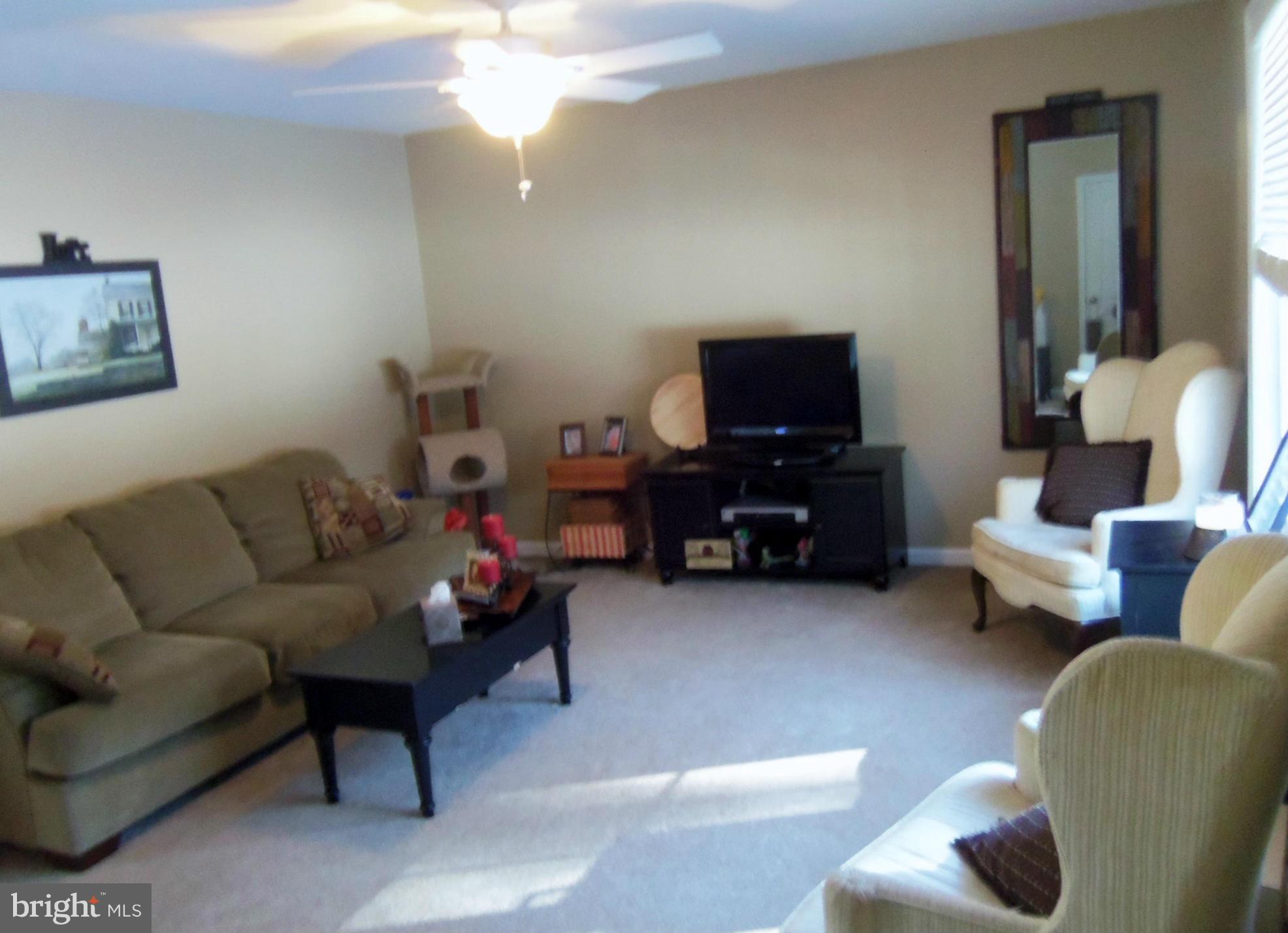 CENTREVILLE - Residential