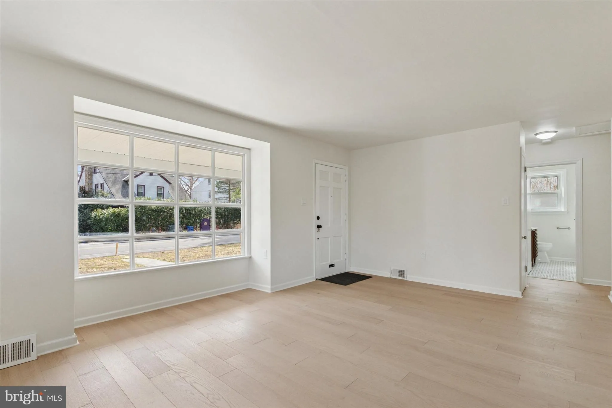 Abington, Pennsylvania 19001, United States, 3 Bedrooms Bedrooms, ,2 BathroomsBathrooms,Residential,Active,92789