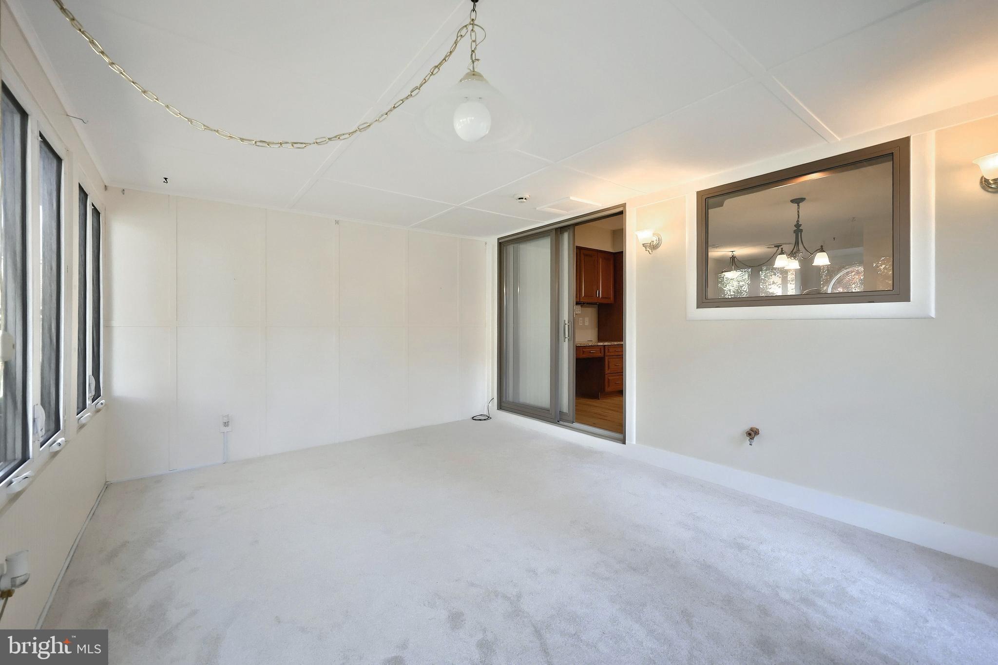 DEERFIELD CONDOS - Residential