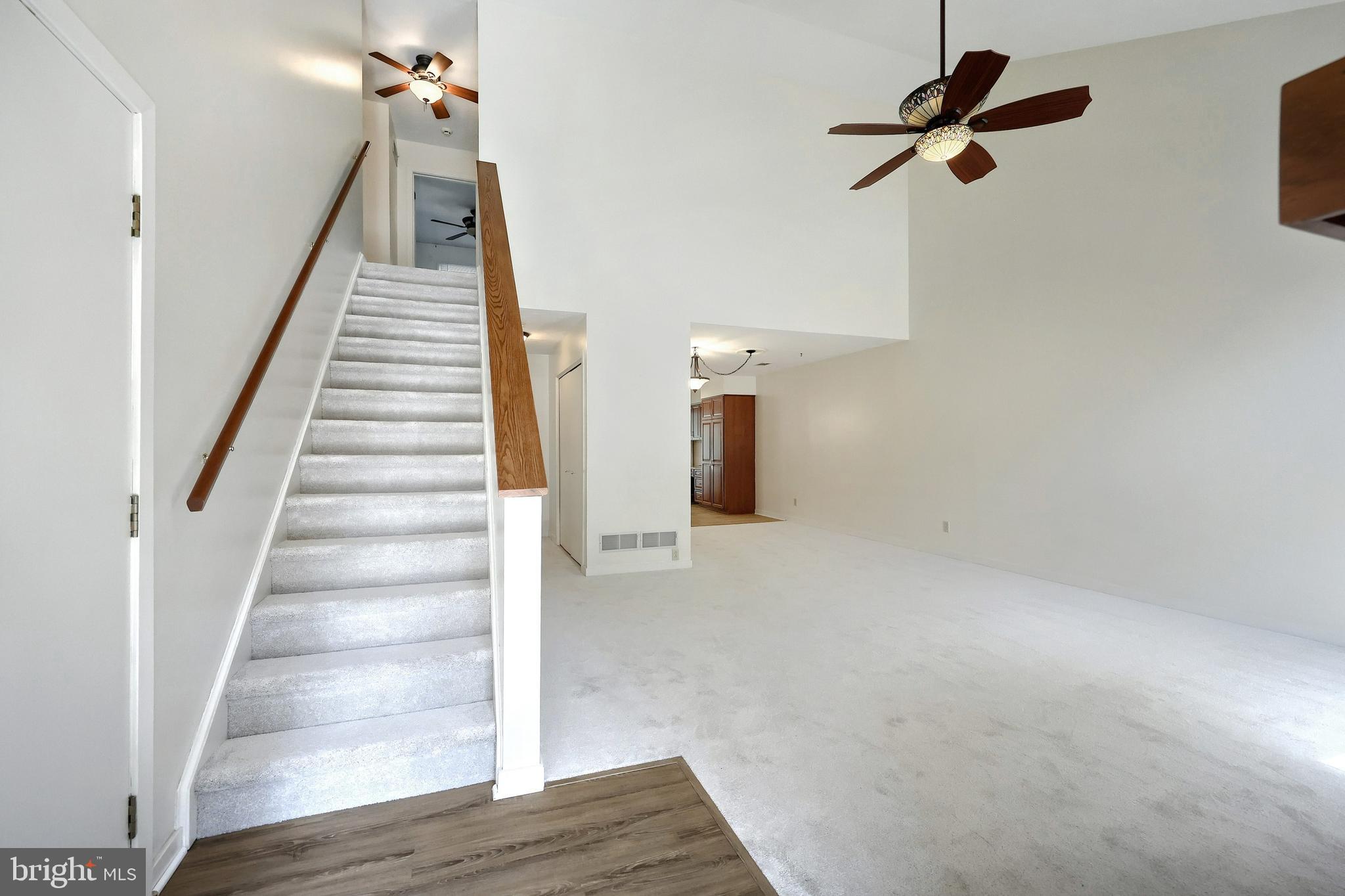 DEERFIELD CONDOS - Residential