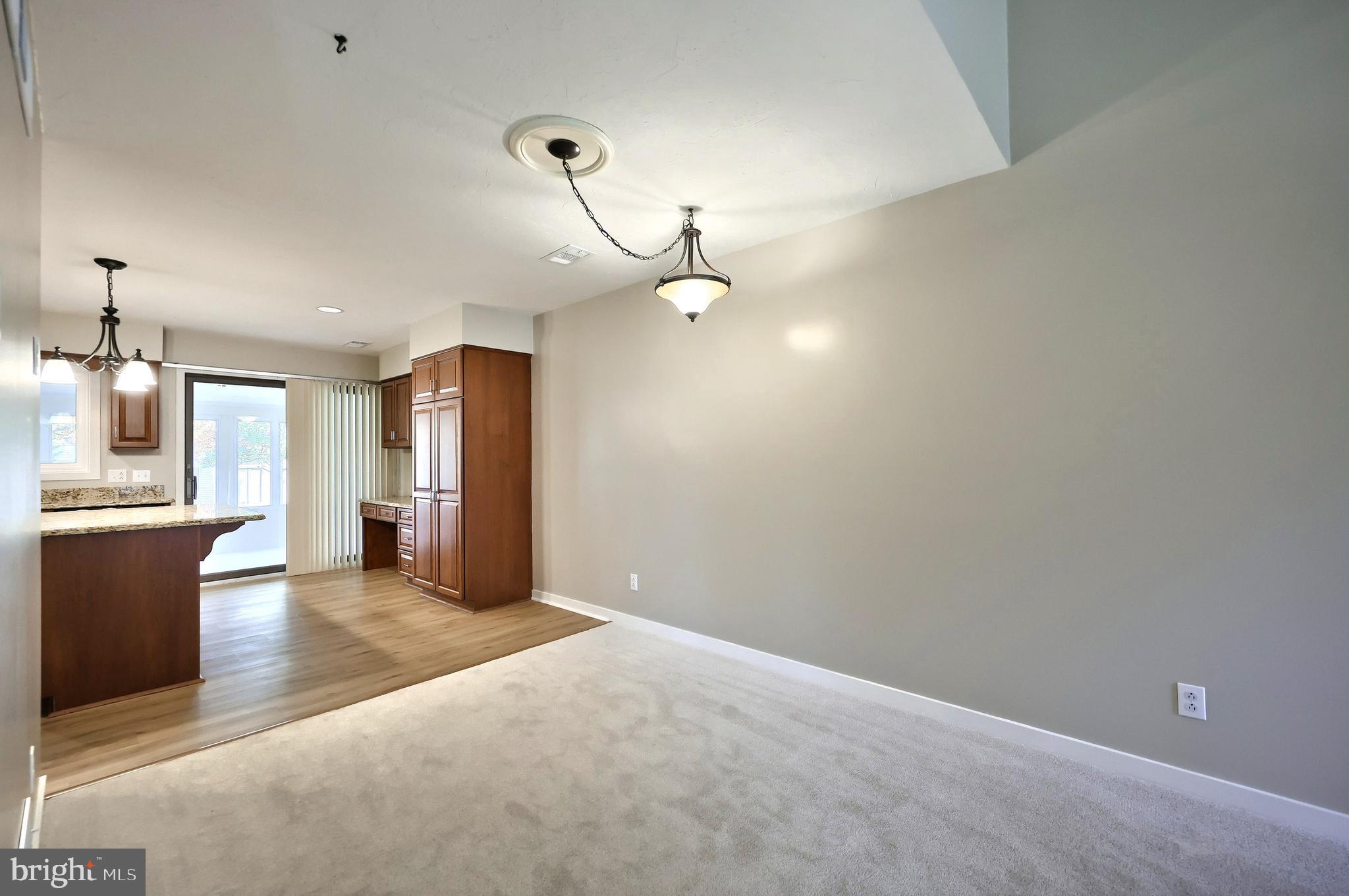 DEERFIELD CONDOS - Residential