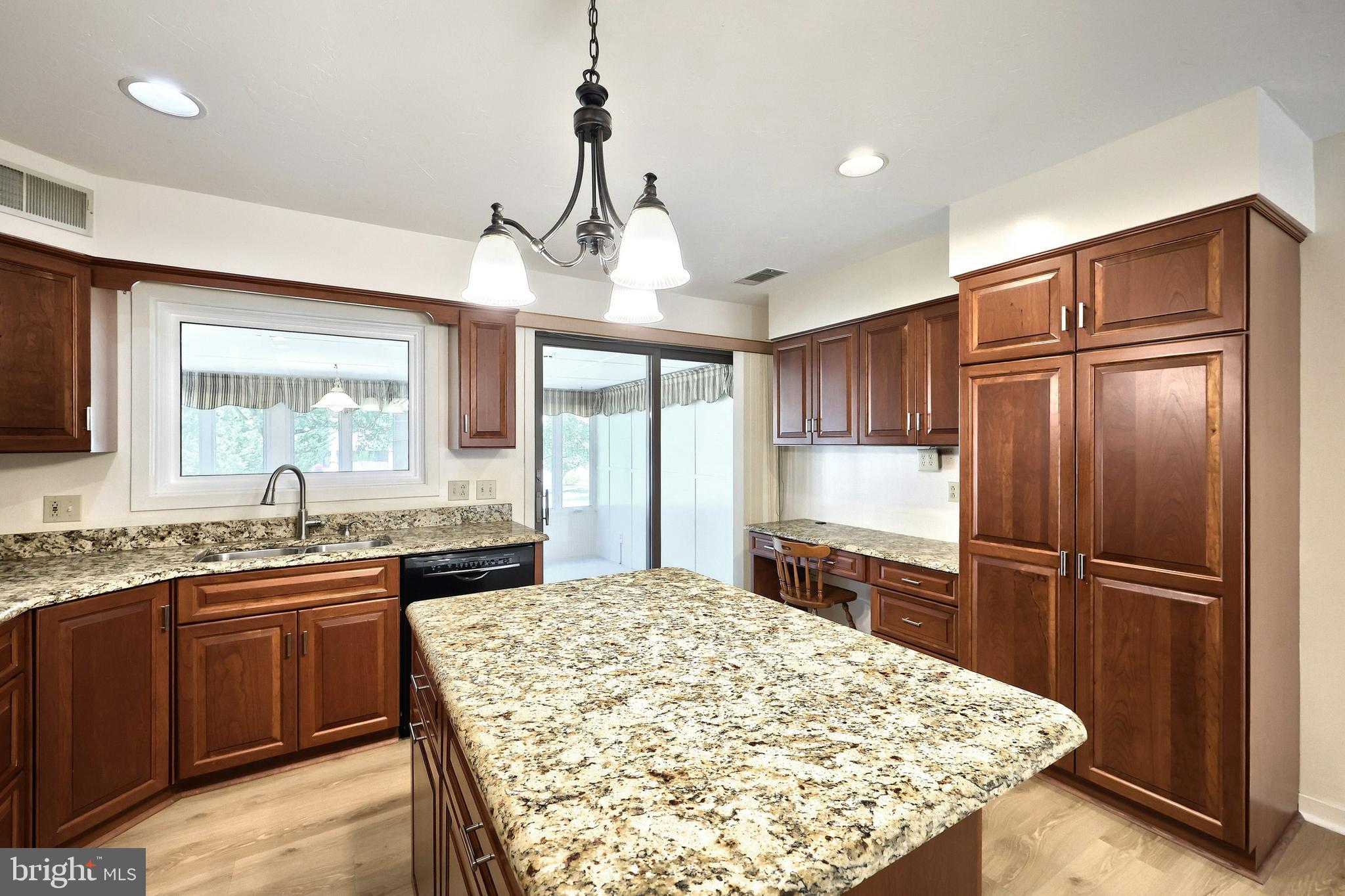 DEERFIELD CONDOS - Residential