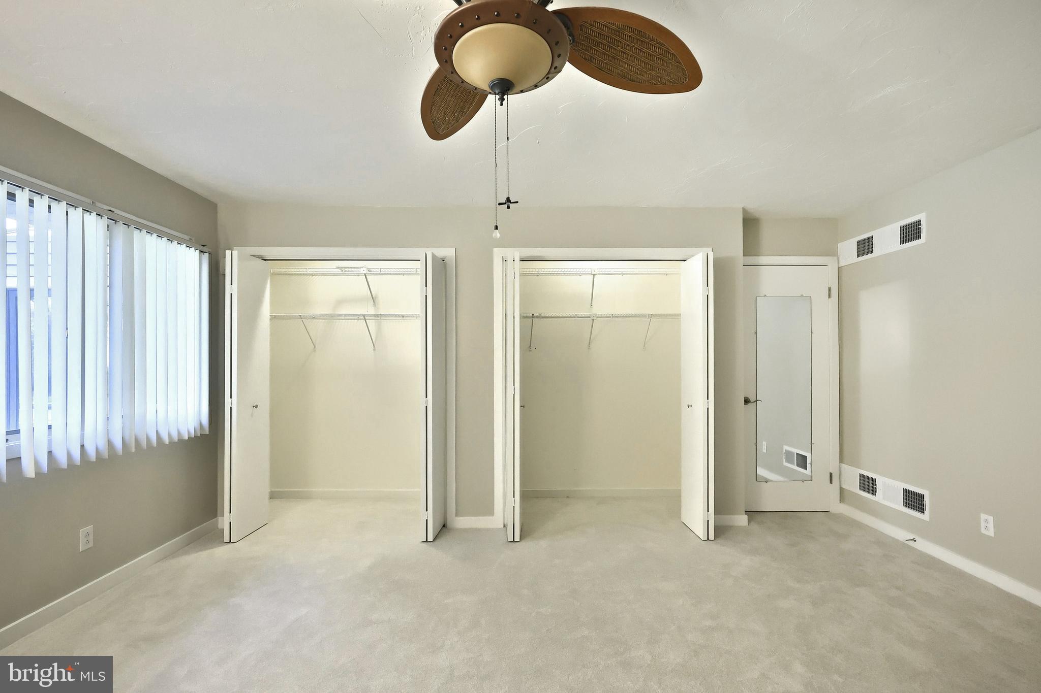 DEERFIELD CONDOS - Residential