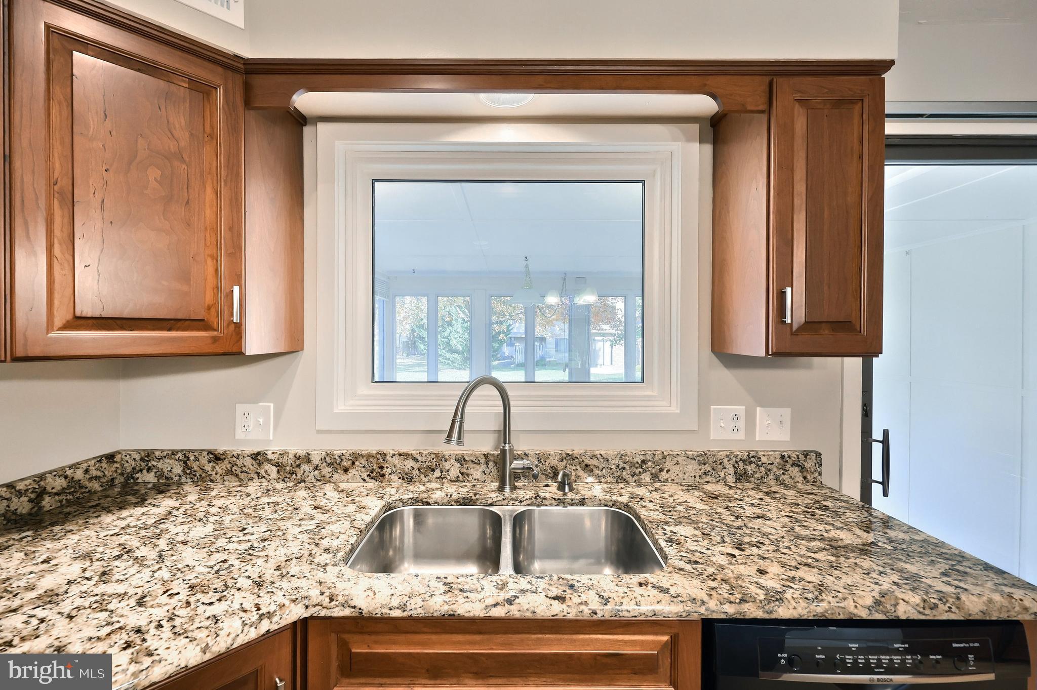 DEERFIELD CONDOS - Residential