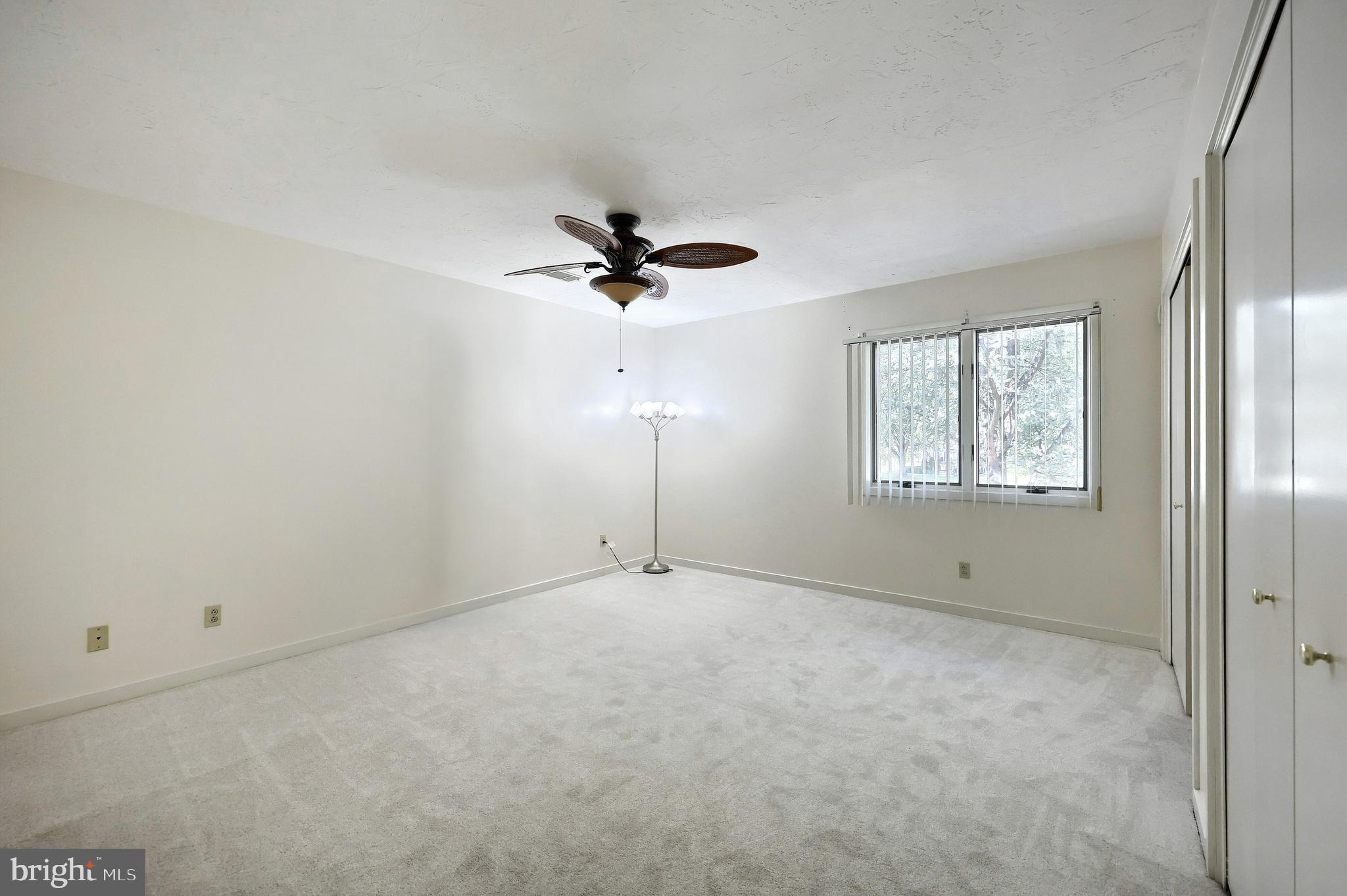 DEERFIELD CONDOS - Residential