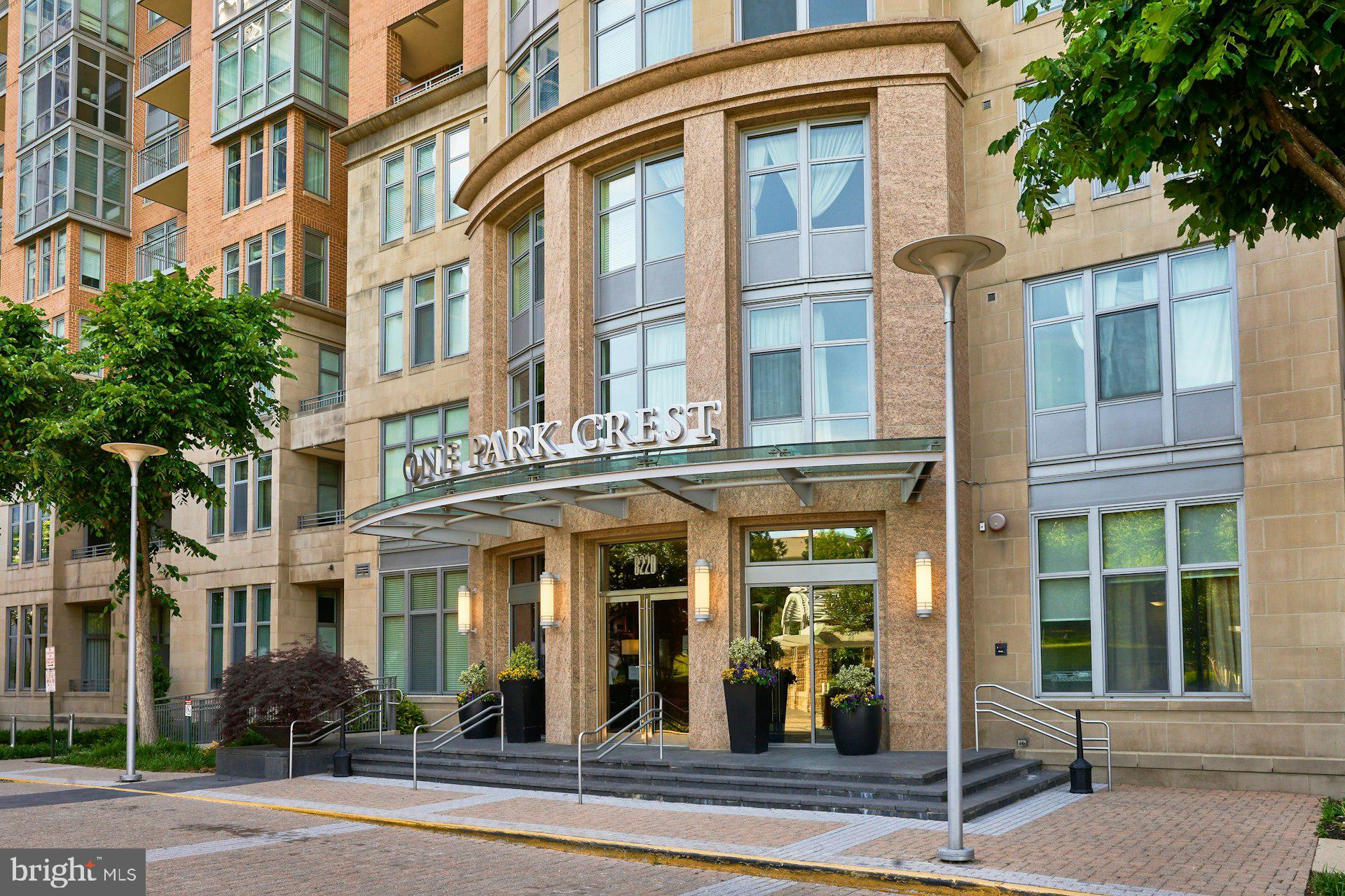 ONE PARK CREST - Residential