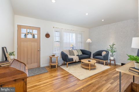 Photo of 1039 Lebanon Road, MANHEIM, PA 17545 (MLS # PALA2064232)