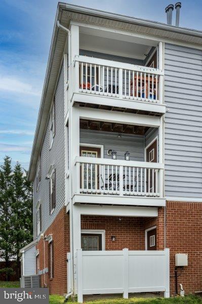 LEESBURG GATEWAY II - Residential Lease