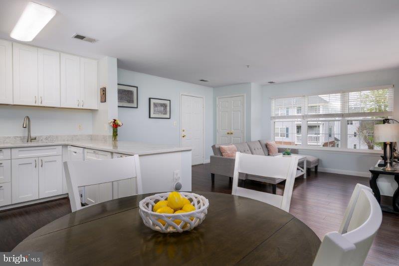 LEESBURG GATEWAY II - Residential Lease