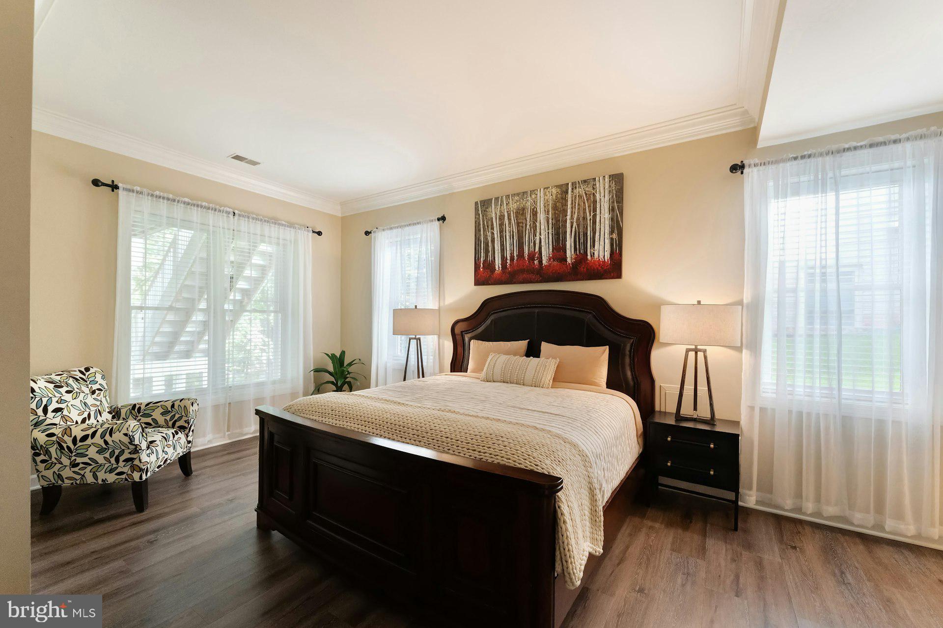 RIVER CREEK - Residential