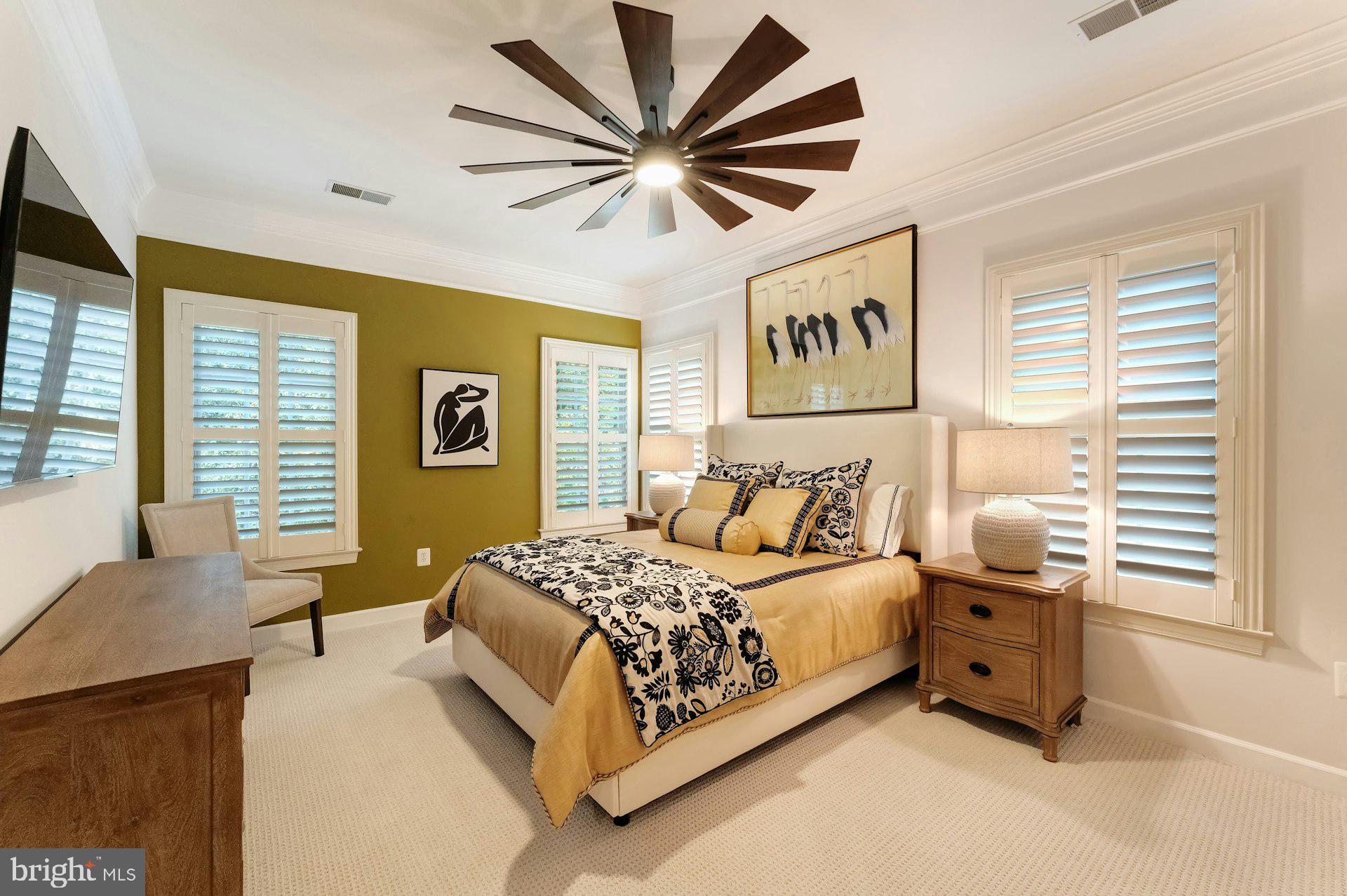 RIVER CREEK - Residential