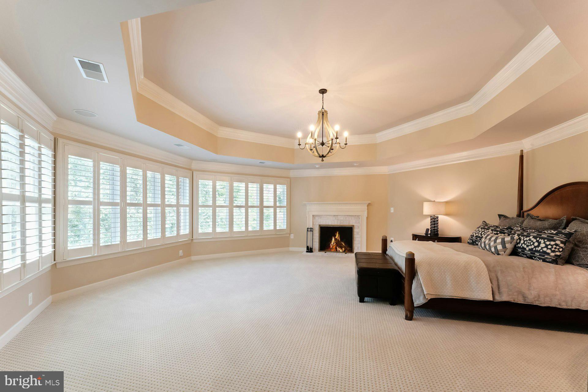 RIVER CREEK - Residential