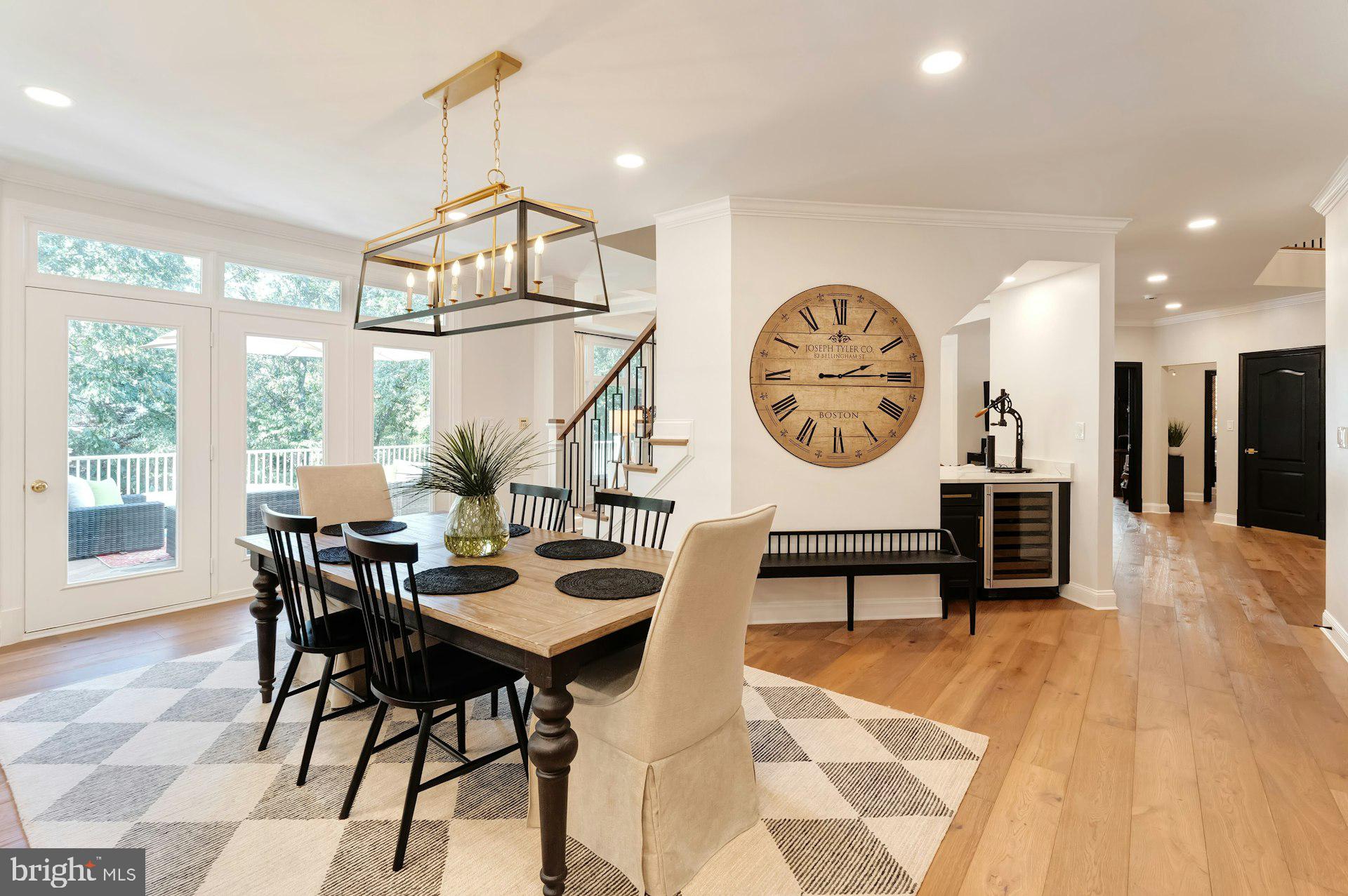 RIVER CREEK - Residential