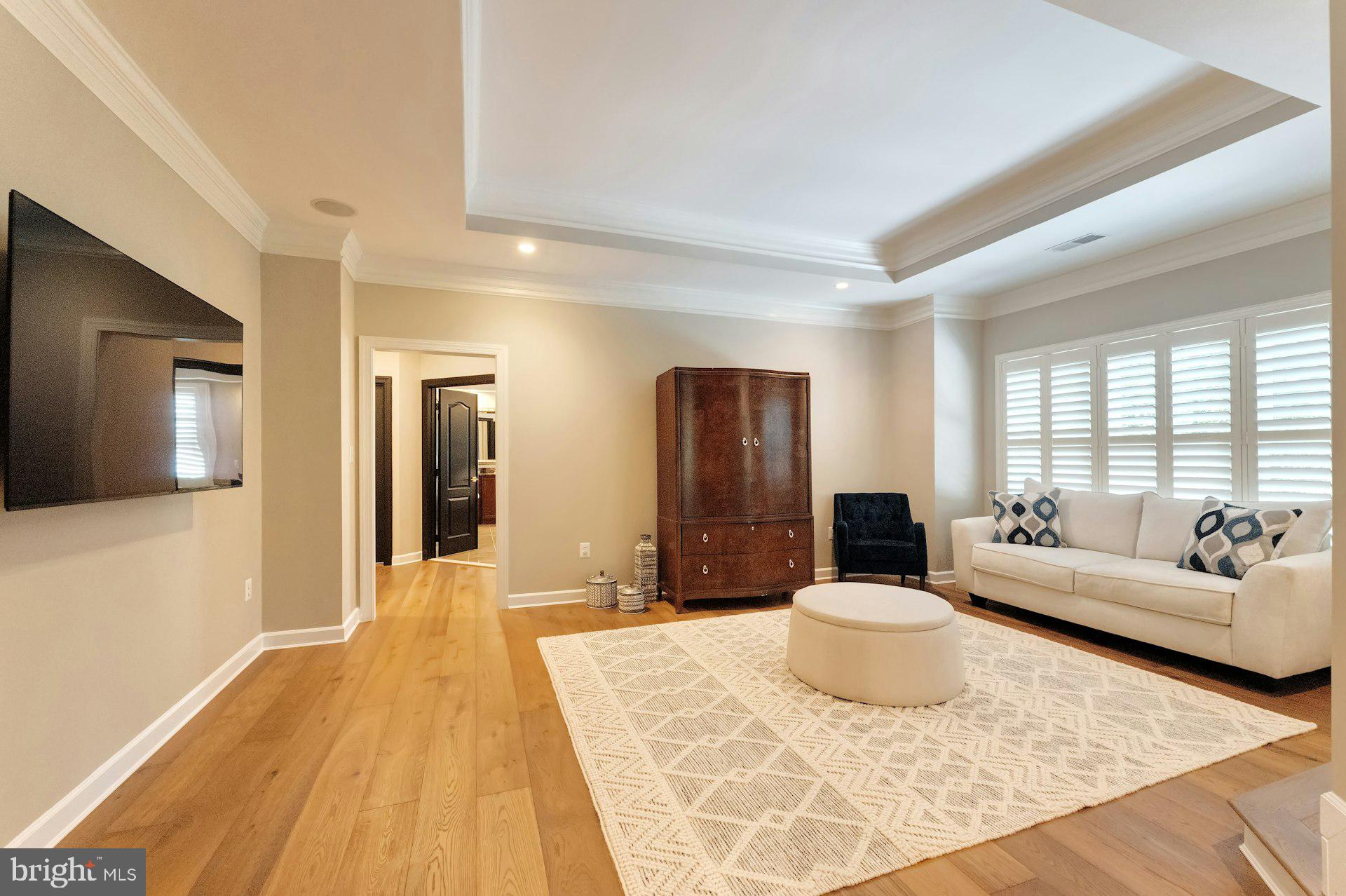 RIVER CREEK - Residential