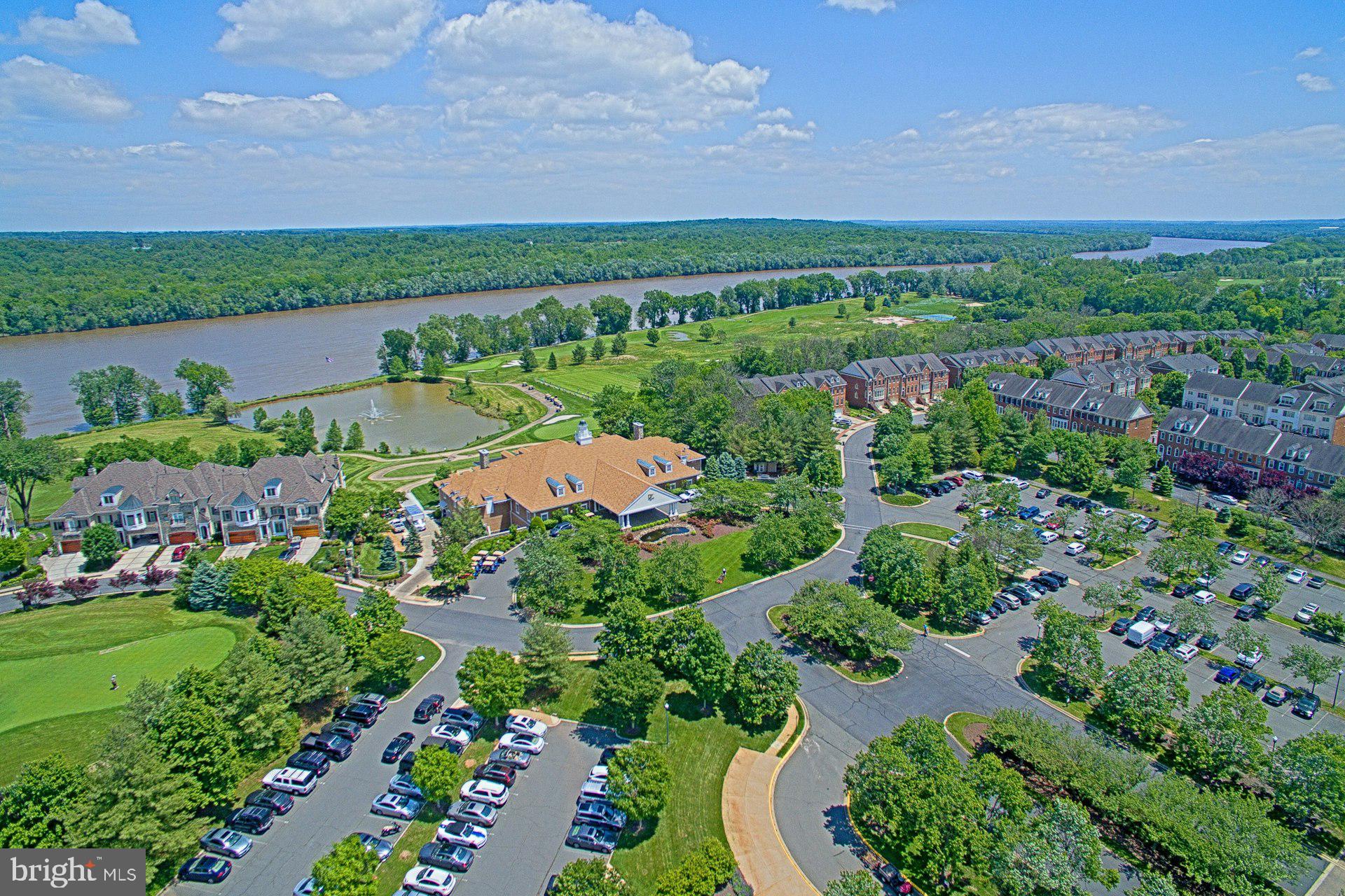 RIVER CREEK - Residential