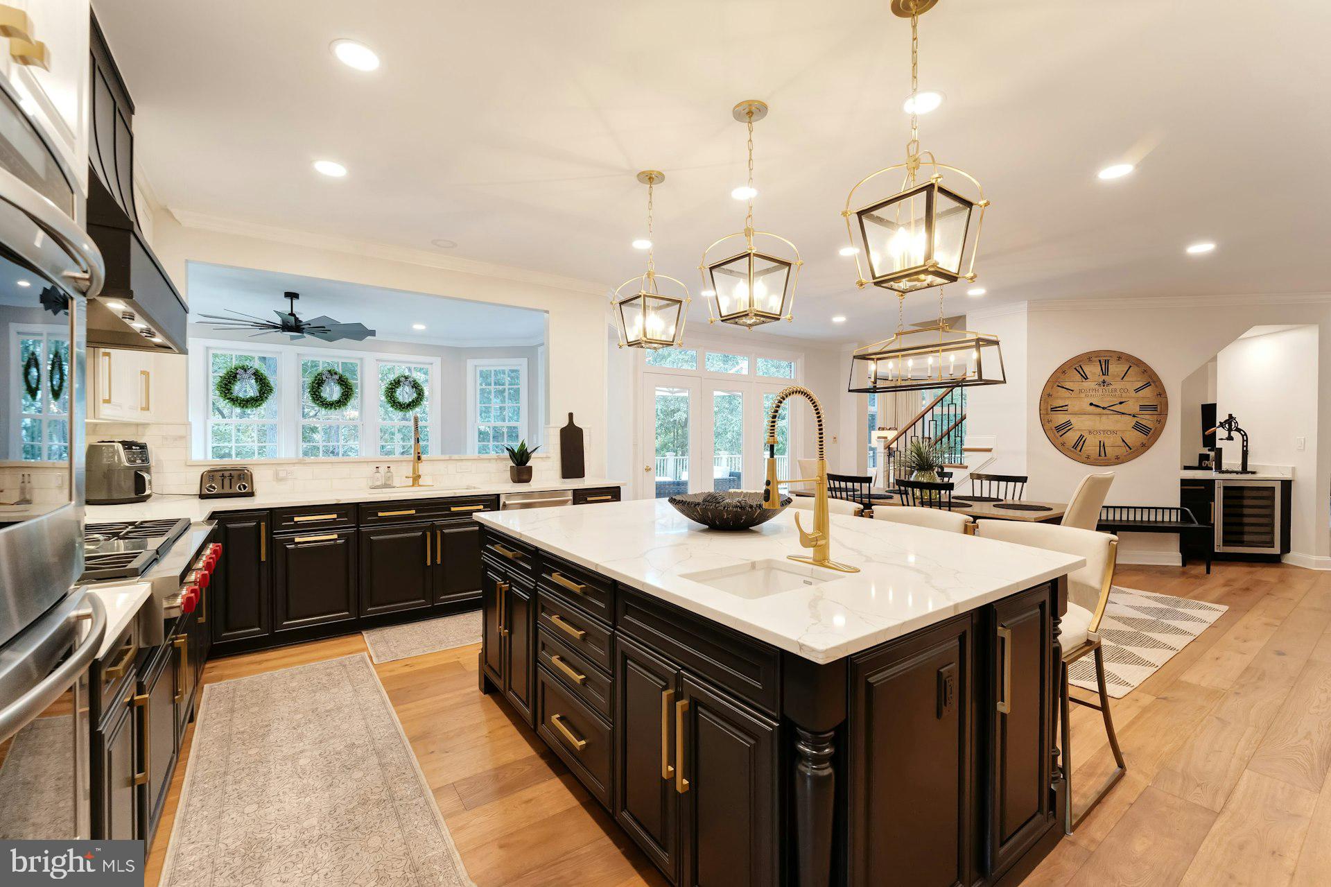 RIVER CREEK - Residential