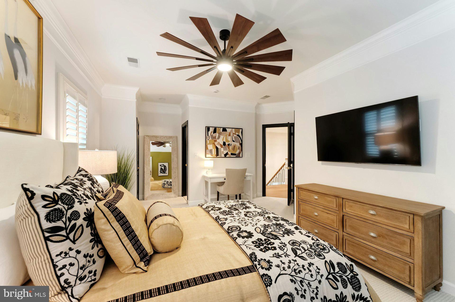 RIVER CREEK - Residential