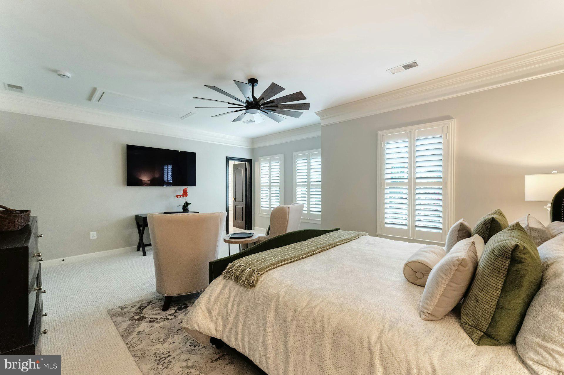 RIVER CREEK - Residential