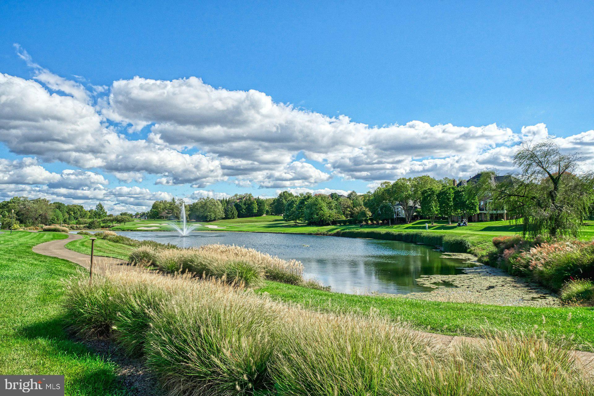 RIVER CREEK - Residential