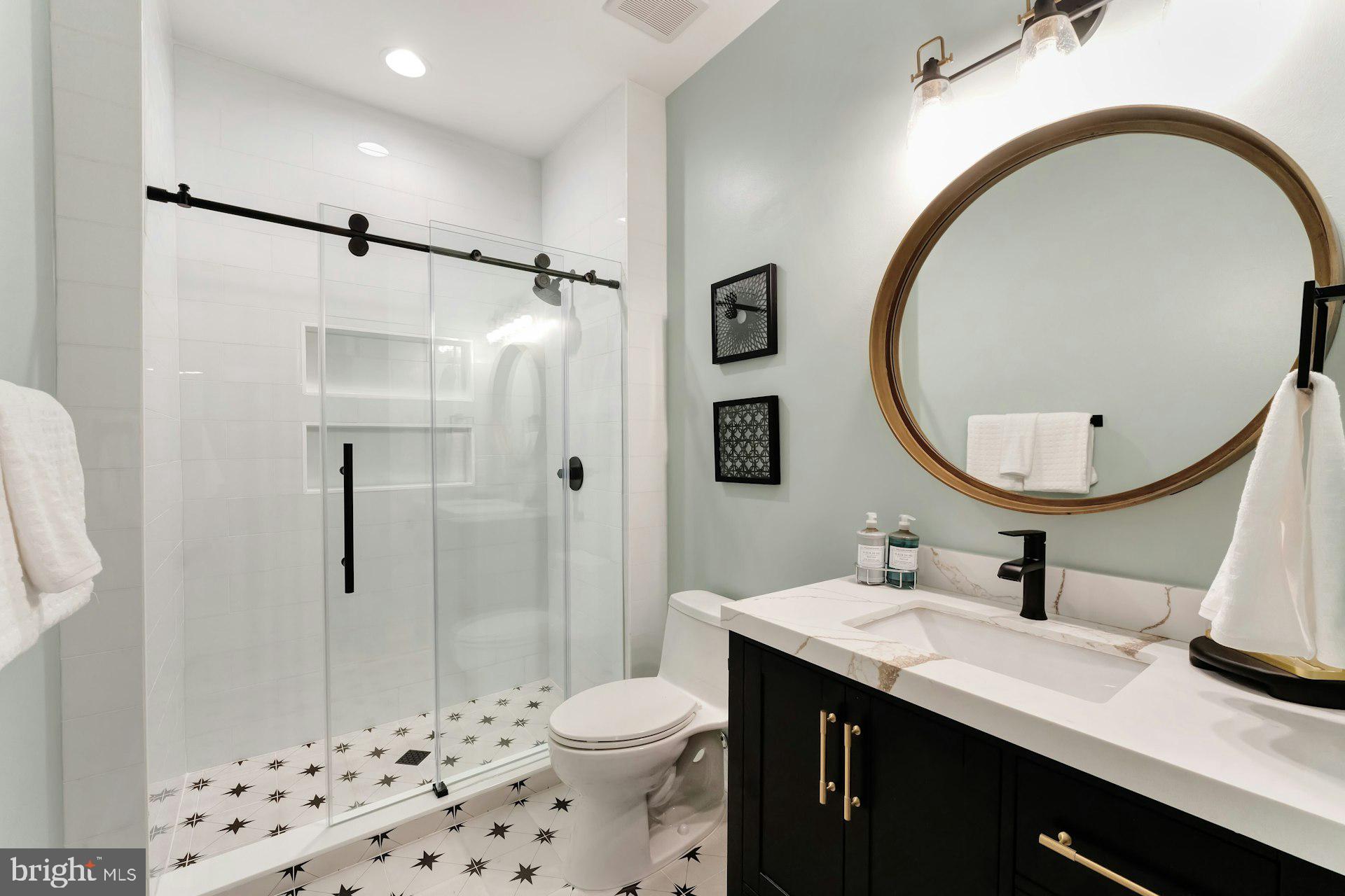 RIVER CREEK - Residential