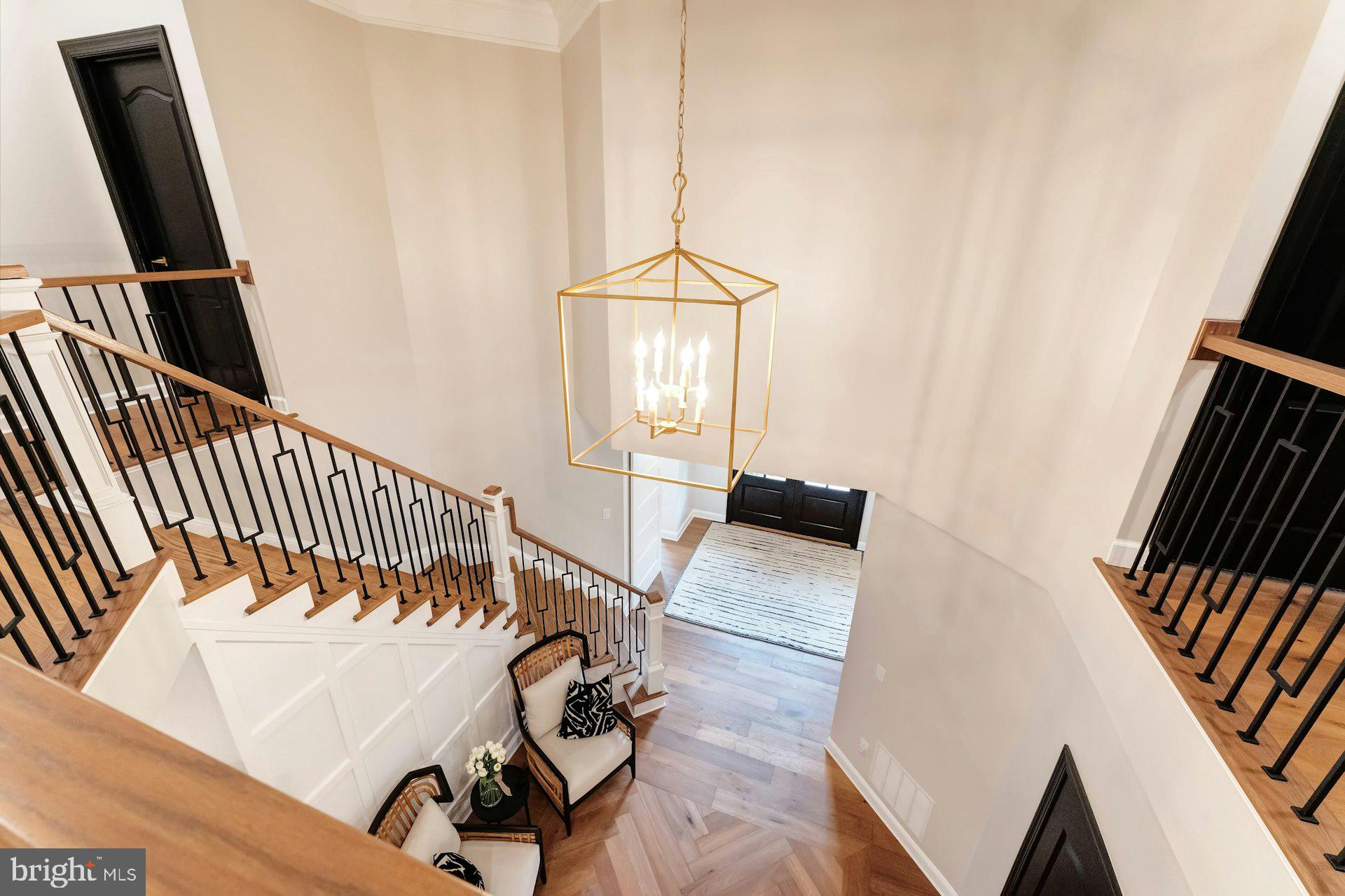 RIVER CREEK - Residential