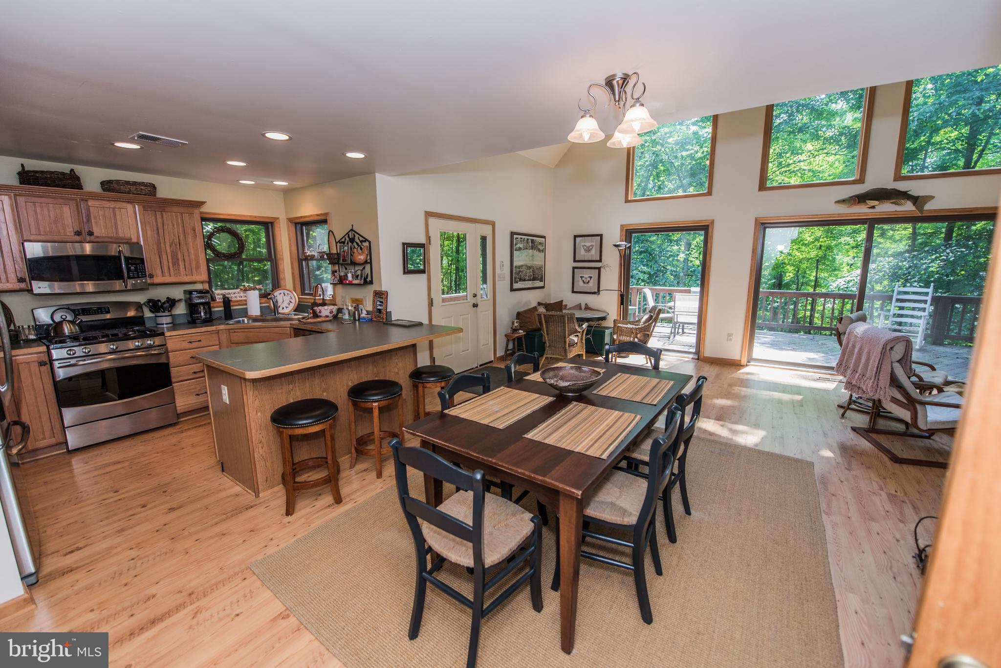 COOLFONT MOUNTAINSIDE - Residential