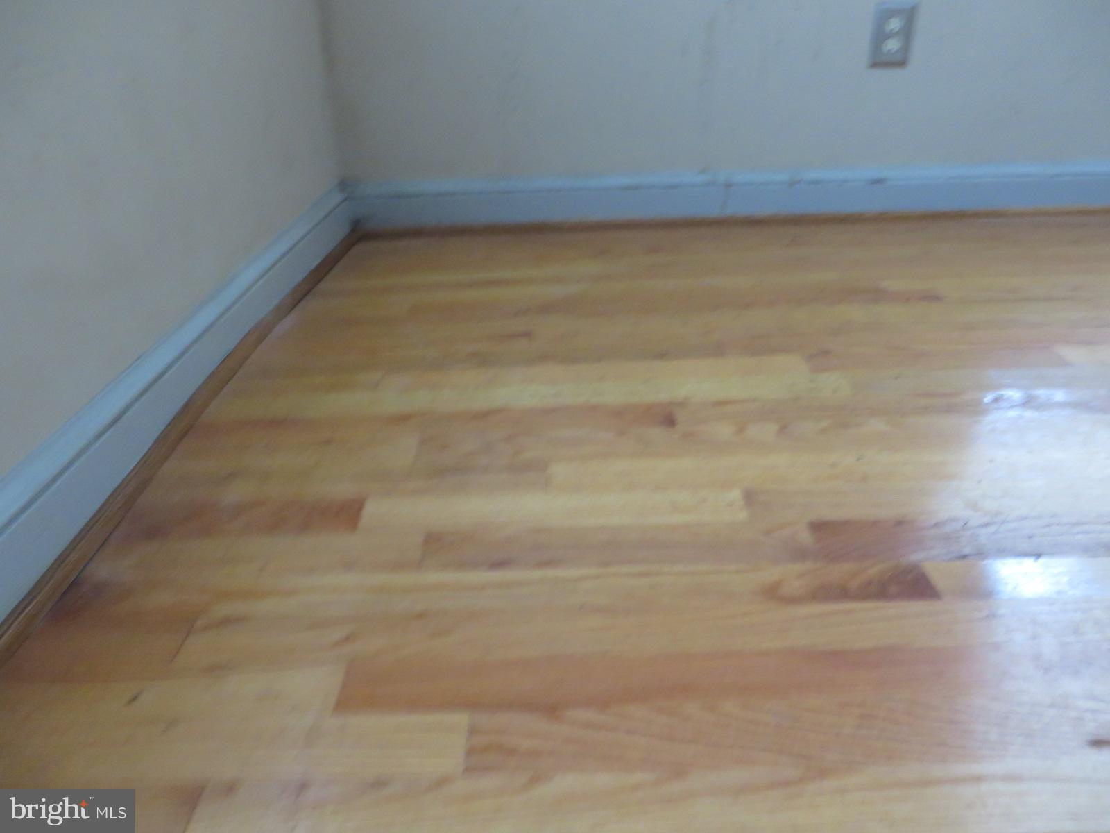 ROCK CREEK KNOLLS - Residential