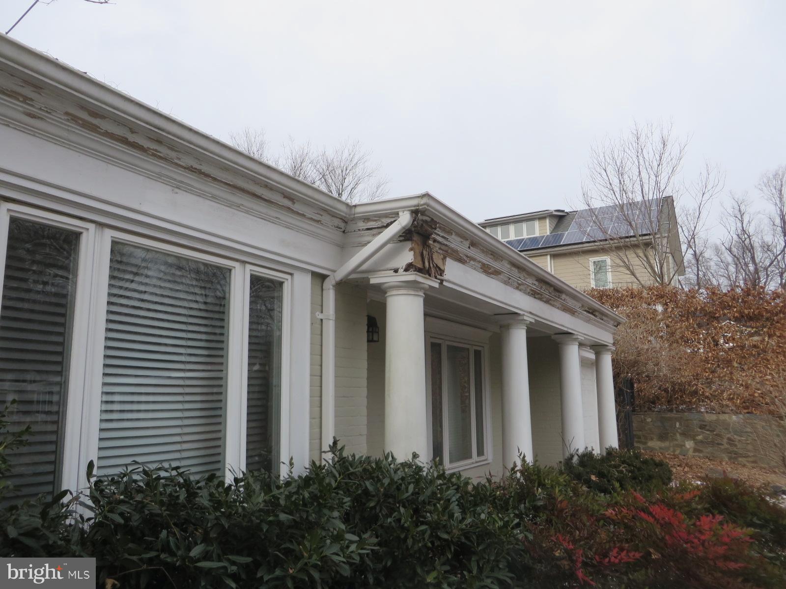 ROCK CREEK KNOLLS - Residential