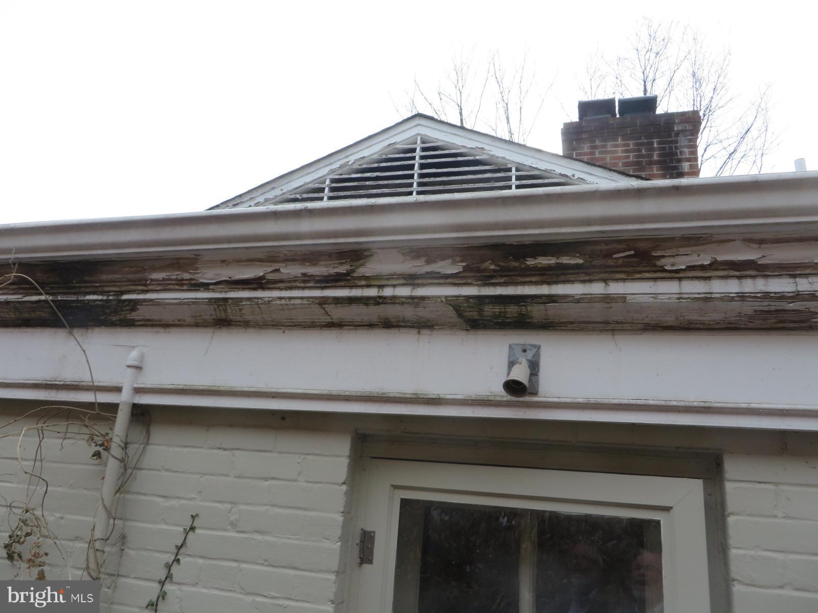 ROCK CREEK KNOLLS - Residential