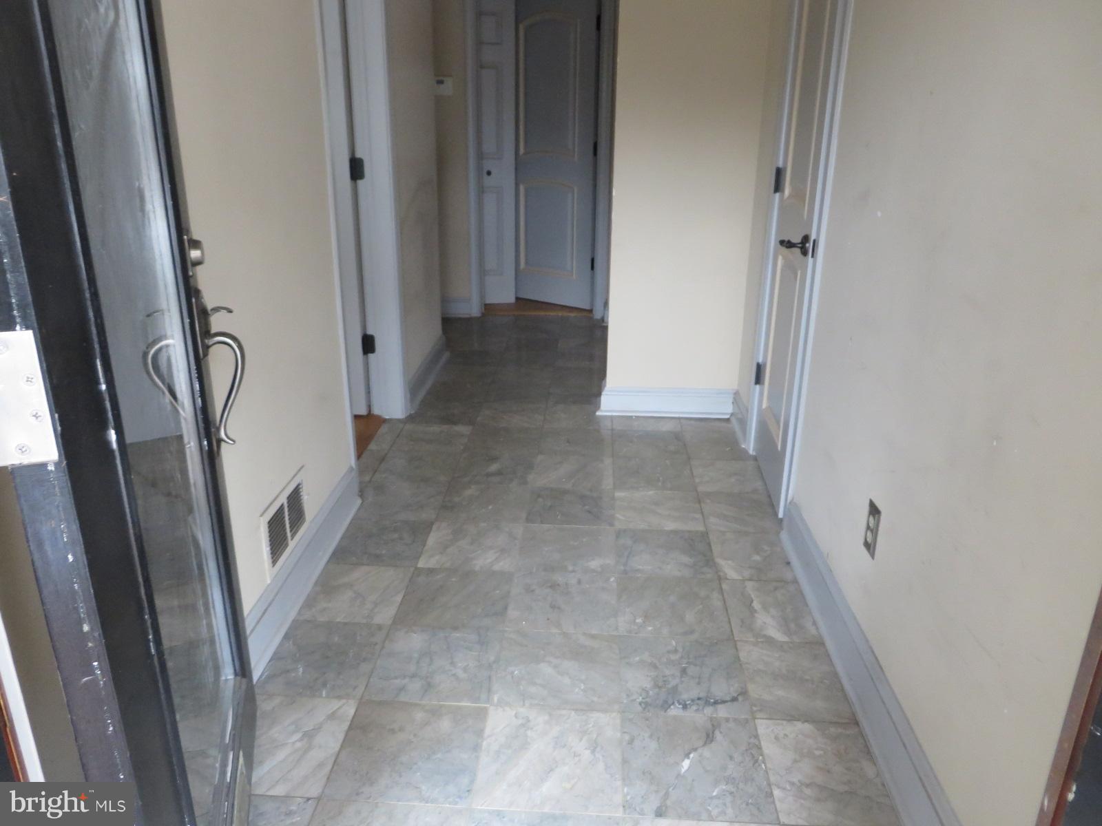 ROCK CREEK KNOLLS - Residential