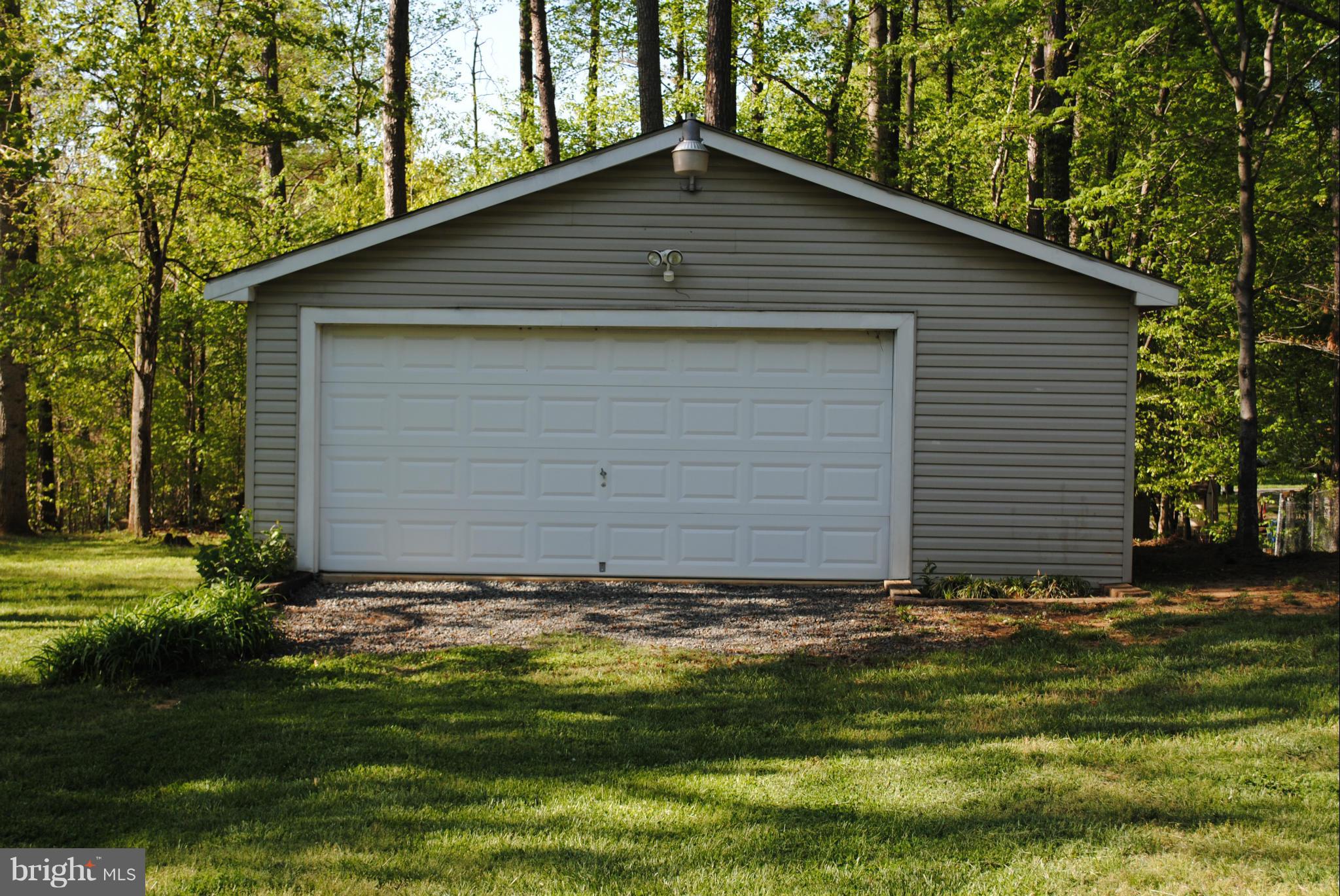 LAKE ARROWHEAD - Residential