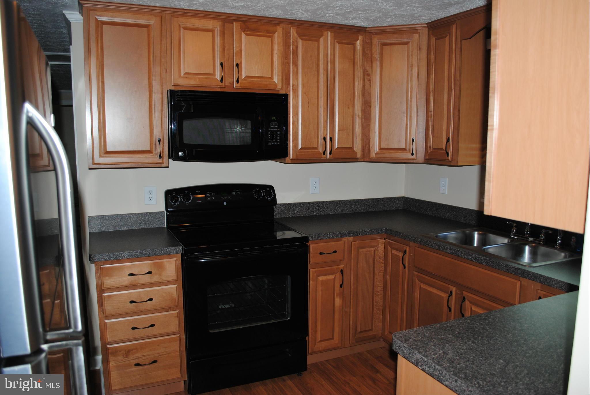 LAKE ARROWHEAD - Residential