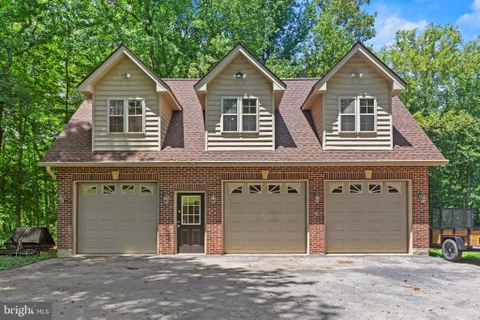 MLS: MDCH2055802