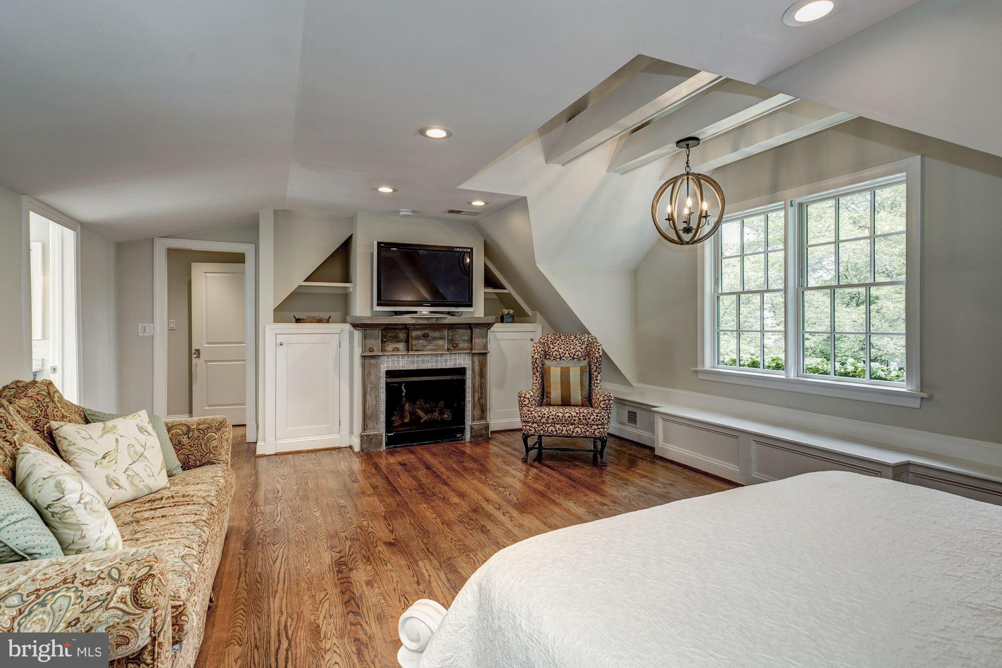 KENWOOD - Residential